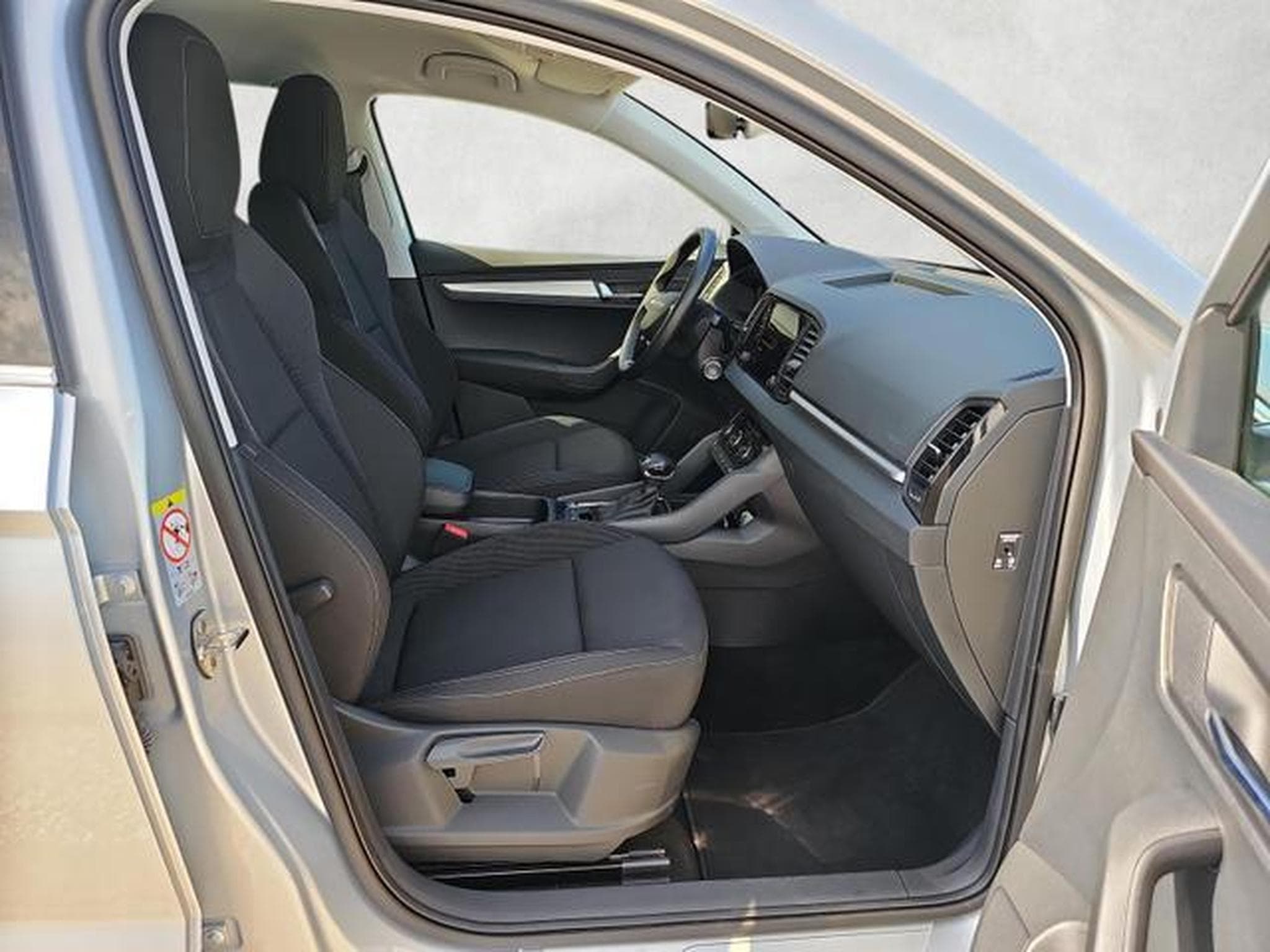 Skoda Karoq Selection (2025) - Foto 10