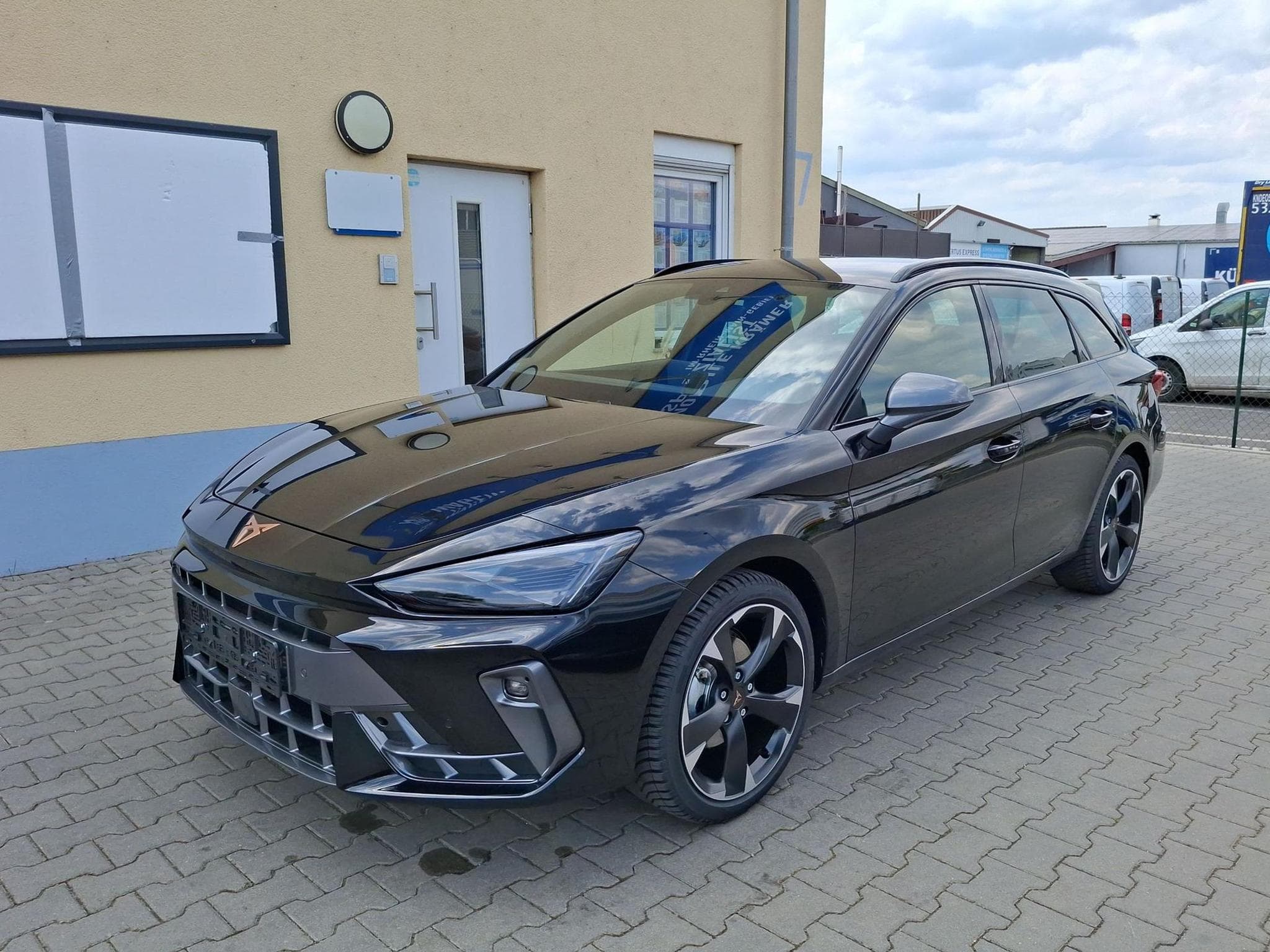 Cupra Leon VZ (2026) - Foto 1