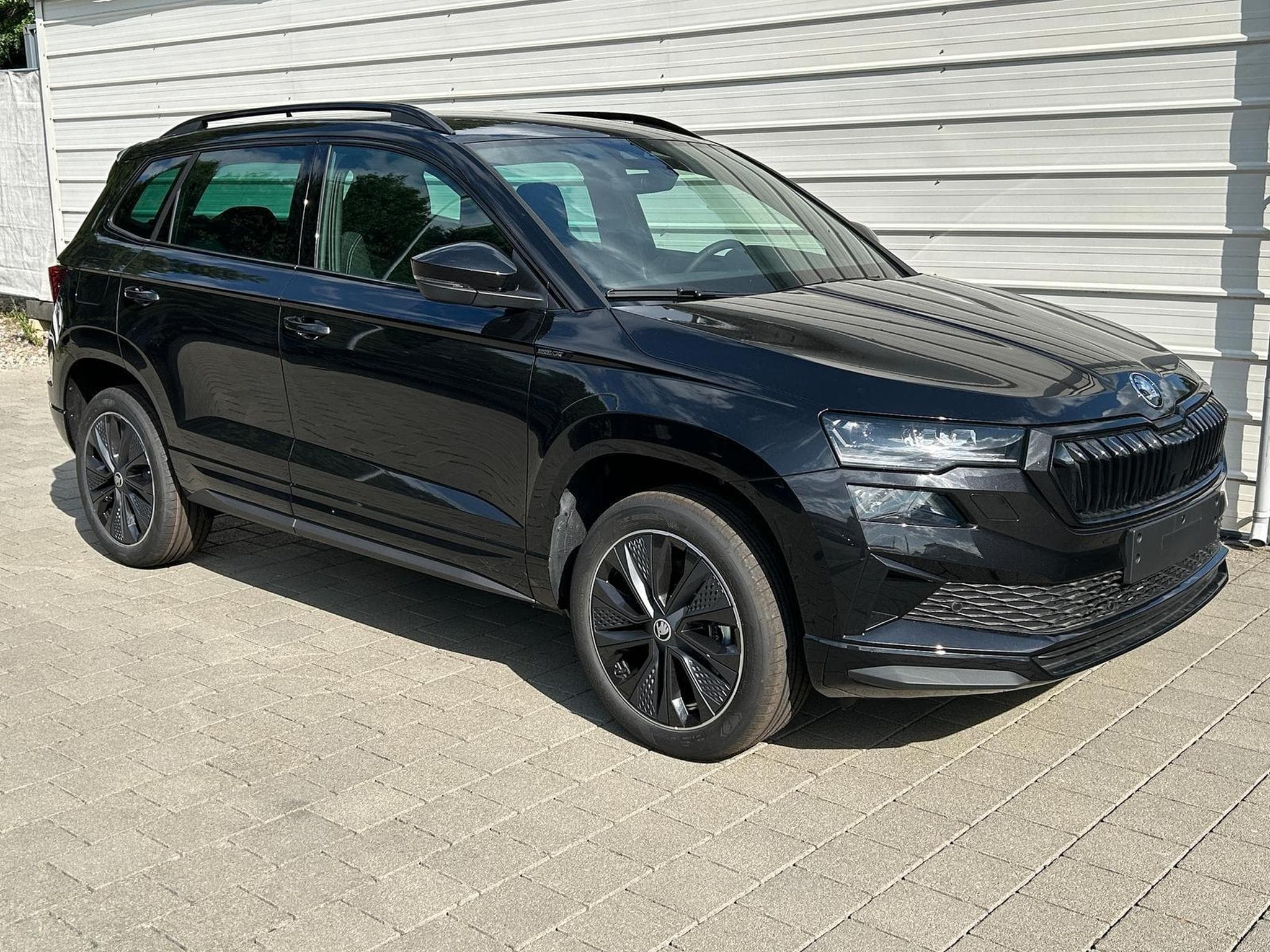 Skoda Karoq Sportline (2026) - Foto 1