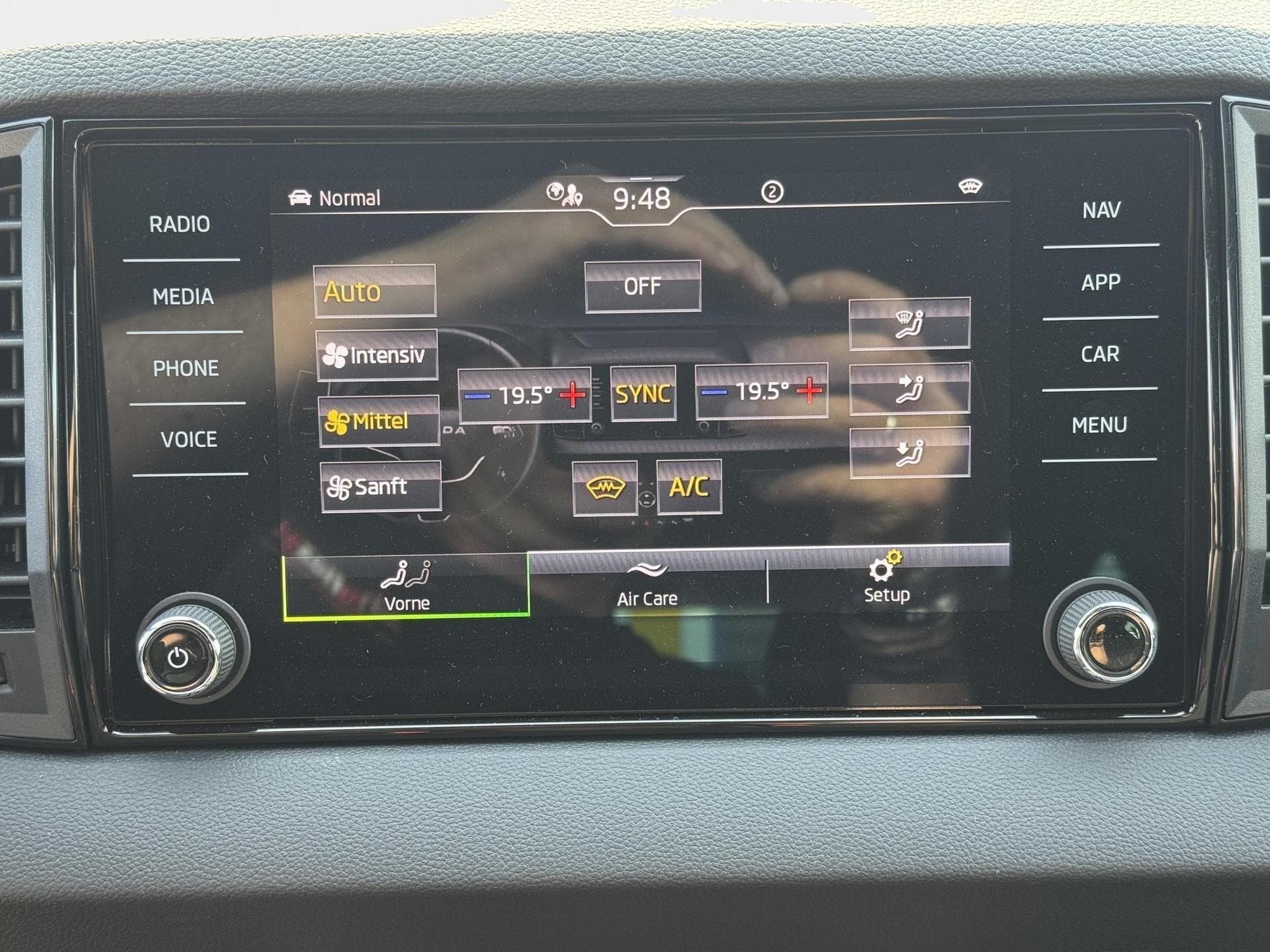 Skoda Karoq Sportline (2026) - Foto 16