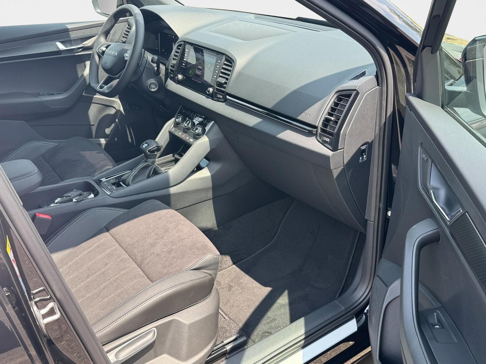 Skoda Karoq Sportline (2026) - Foto 8