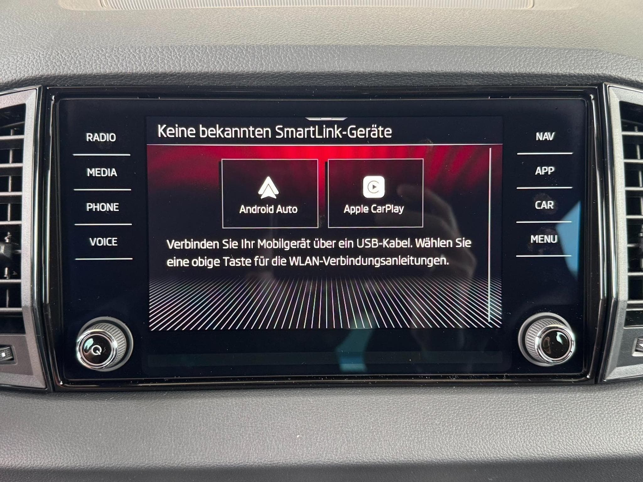 Skoda Karoq Sportline (2026) - Foto 20