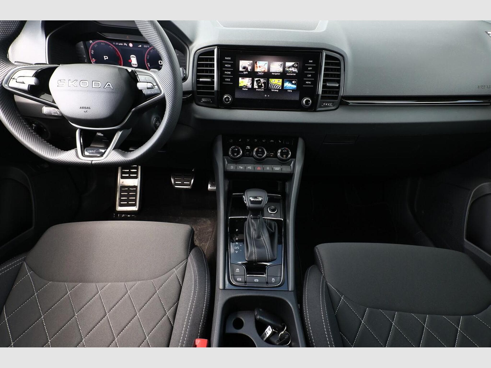 Skoda Karoq Sportline (2026) - Foto 8