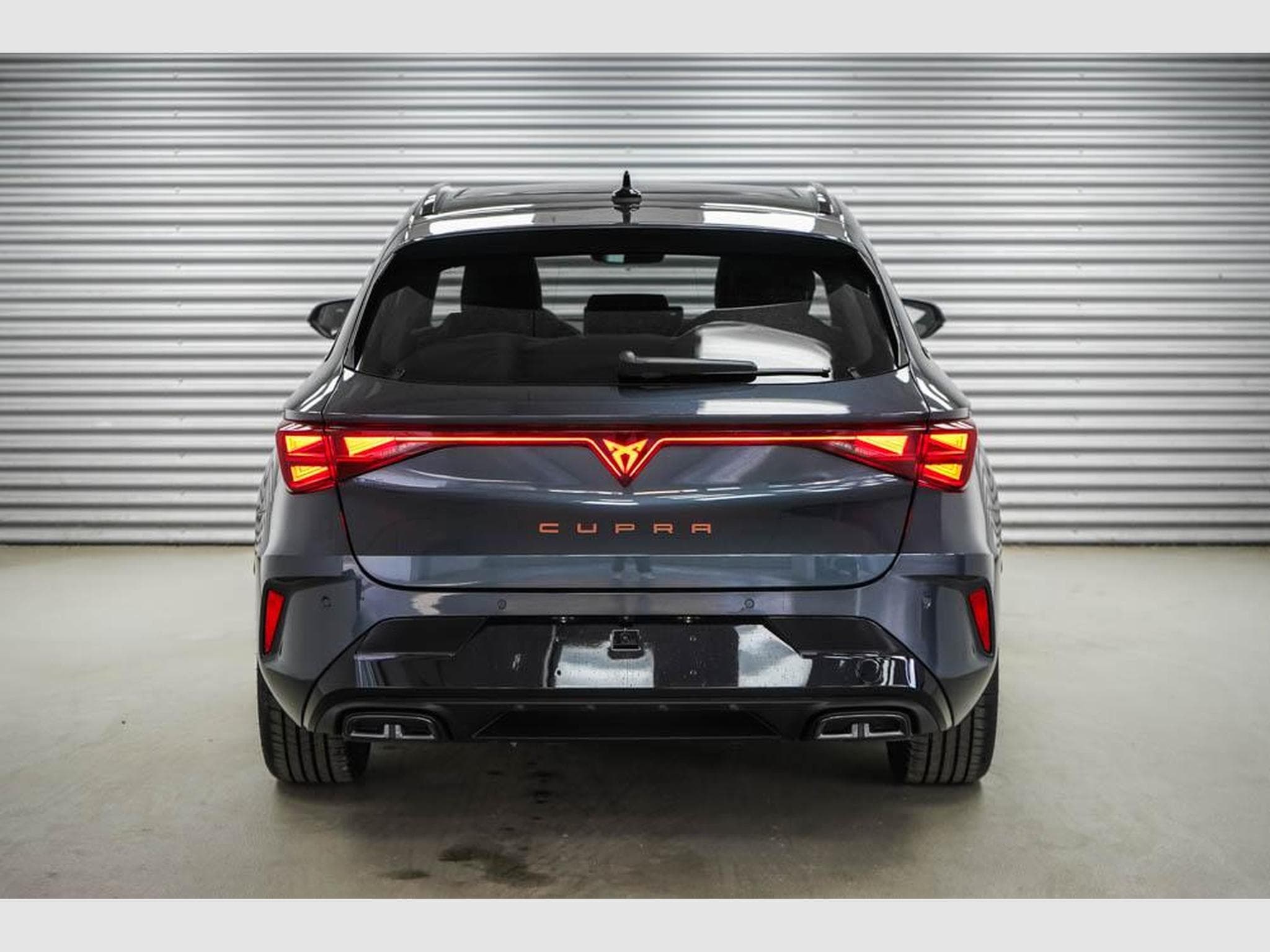 Cupra Leon ST 1,5 eTSI (2026) - Photo 4
