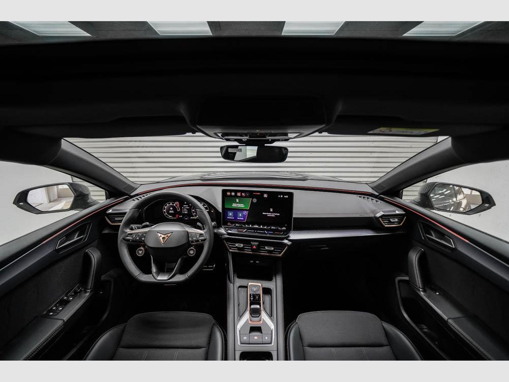 Cupra Leon ST 1,5 eTSI (2026) - Photo 6