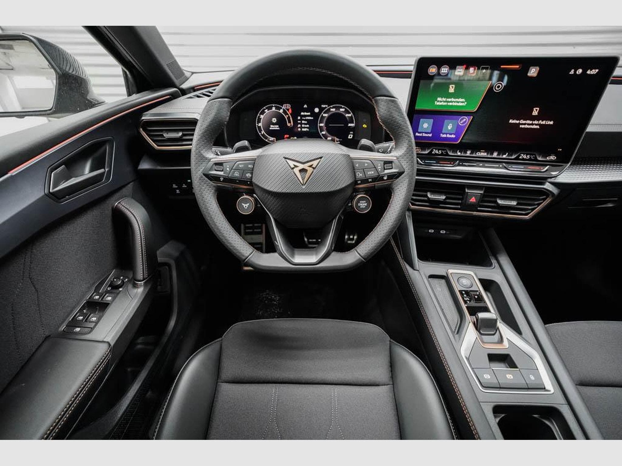 Cupra Leon ST 1,5 eTSI (2026) - Photo 8
