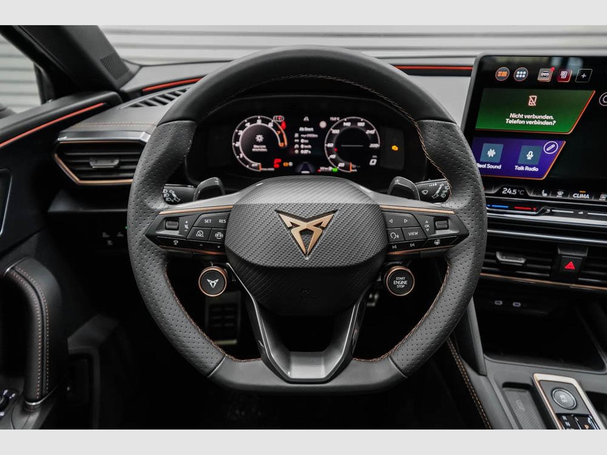 Cupra Leon ST 1,5 eTSI (2026) - Photo 9