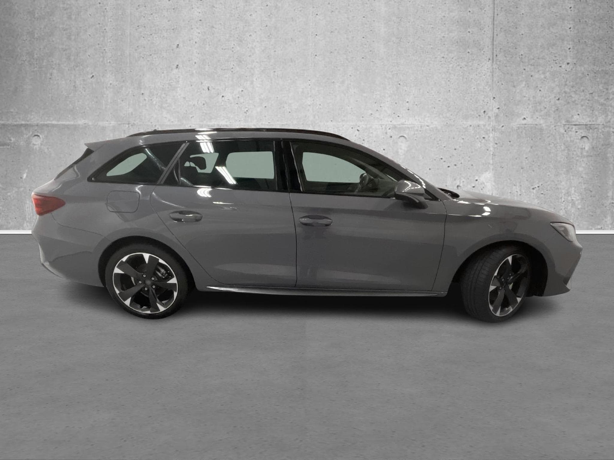 Cupra Leon Sportstourer (2026) - Photo 2