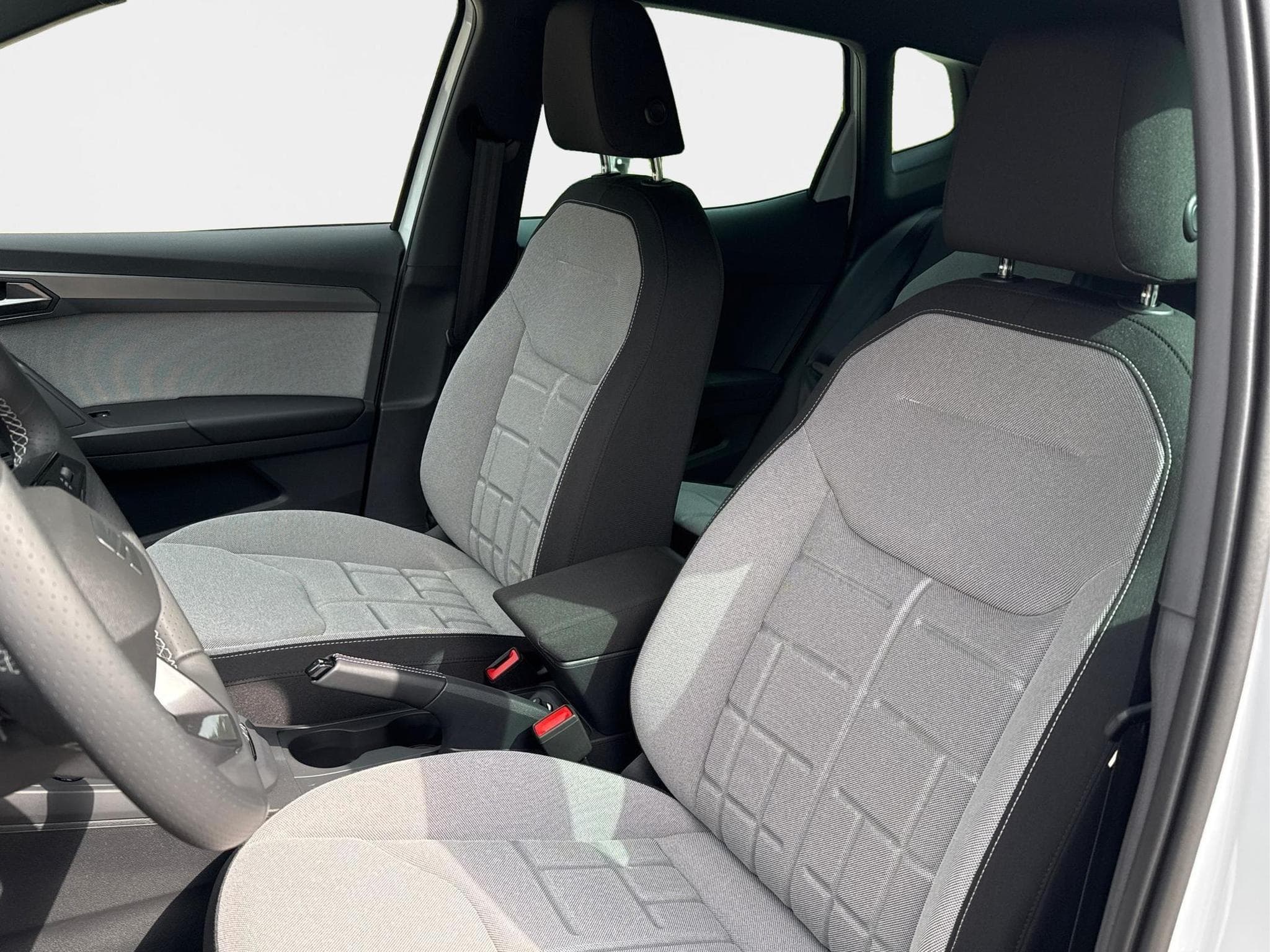 Seat Arona FR (2026) - Photo 12