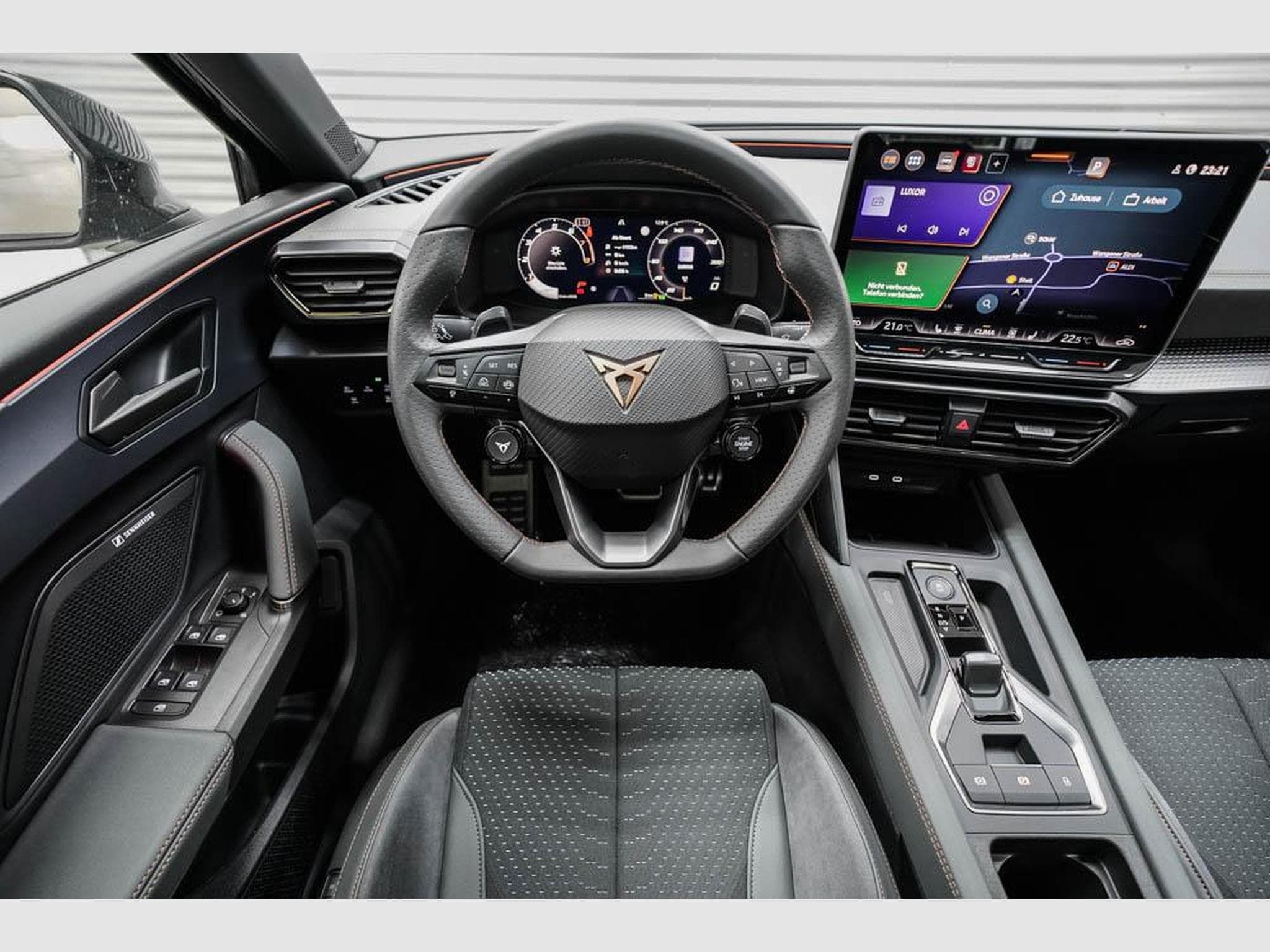Cupra Leon ST 2,0 TSI (2026) - Photo 8