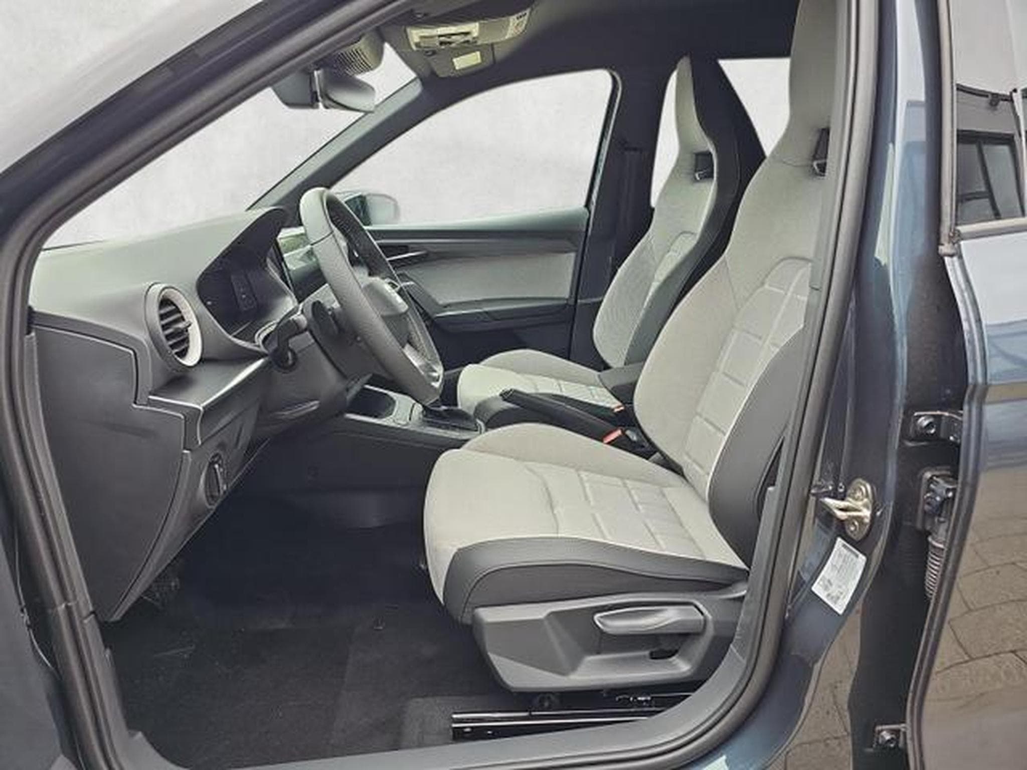 Seat Arona 1.5 TSI 110 kW FR (2026) - Photo 9