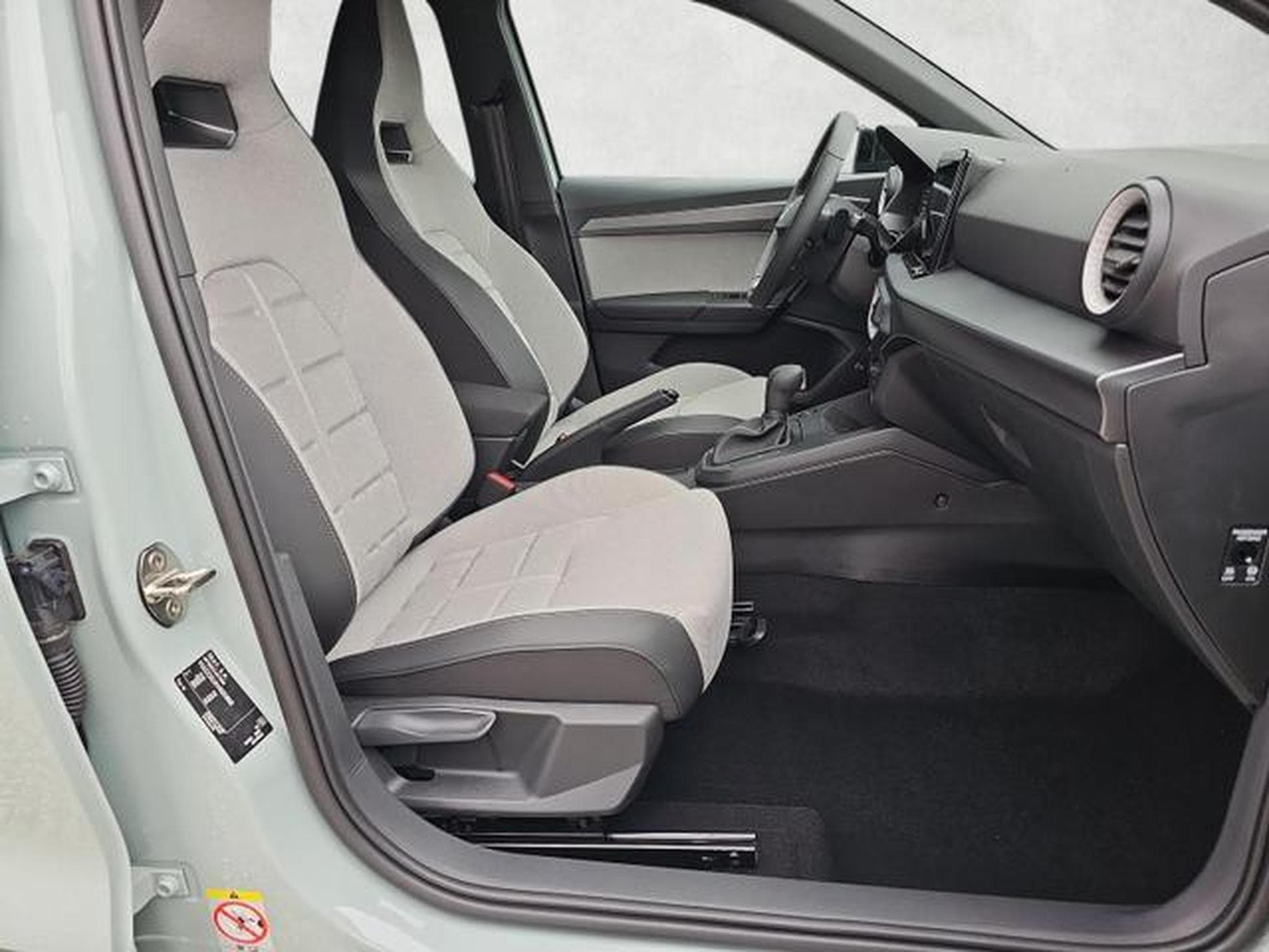 Seat Arona 1.5 TSI 110 kW FR (2026) - Foto 10