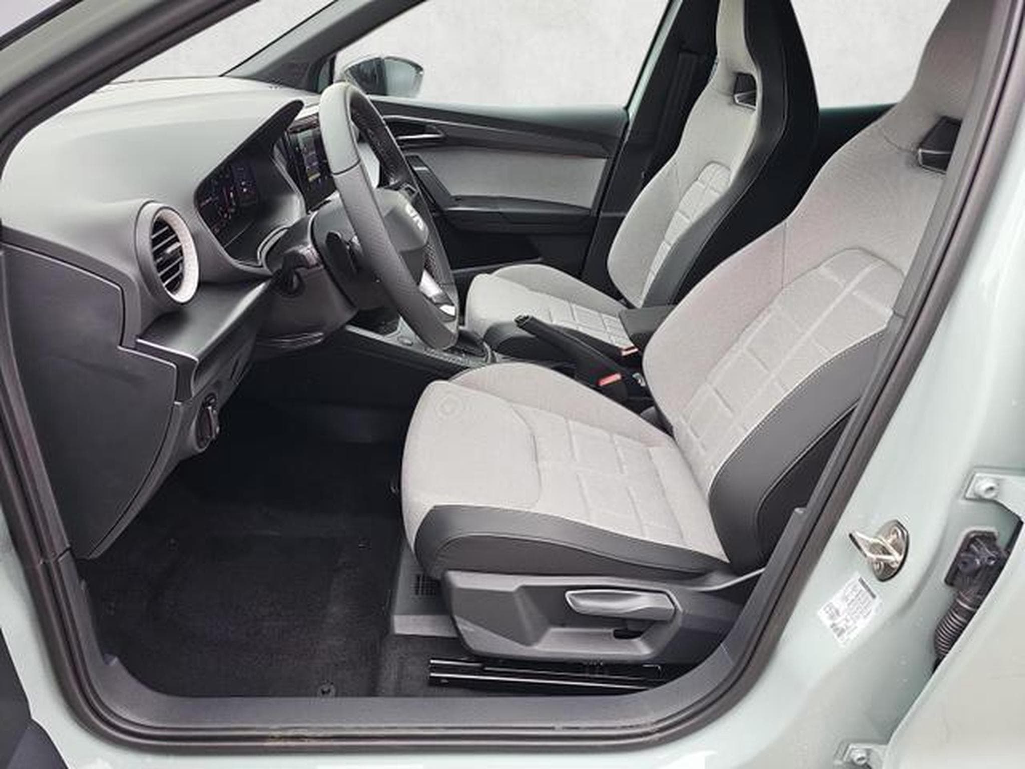 Seat Arona 1.5 TSI 110 kW FR (2026) - Foto 9
