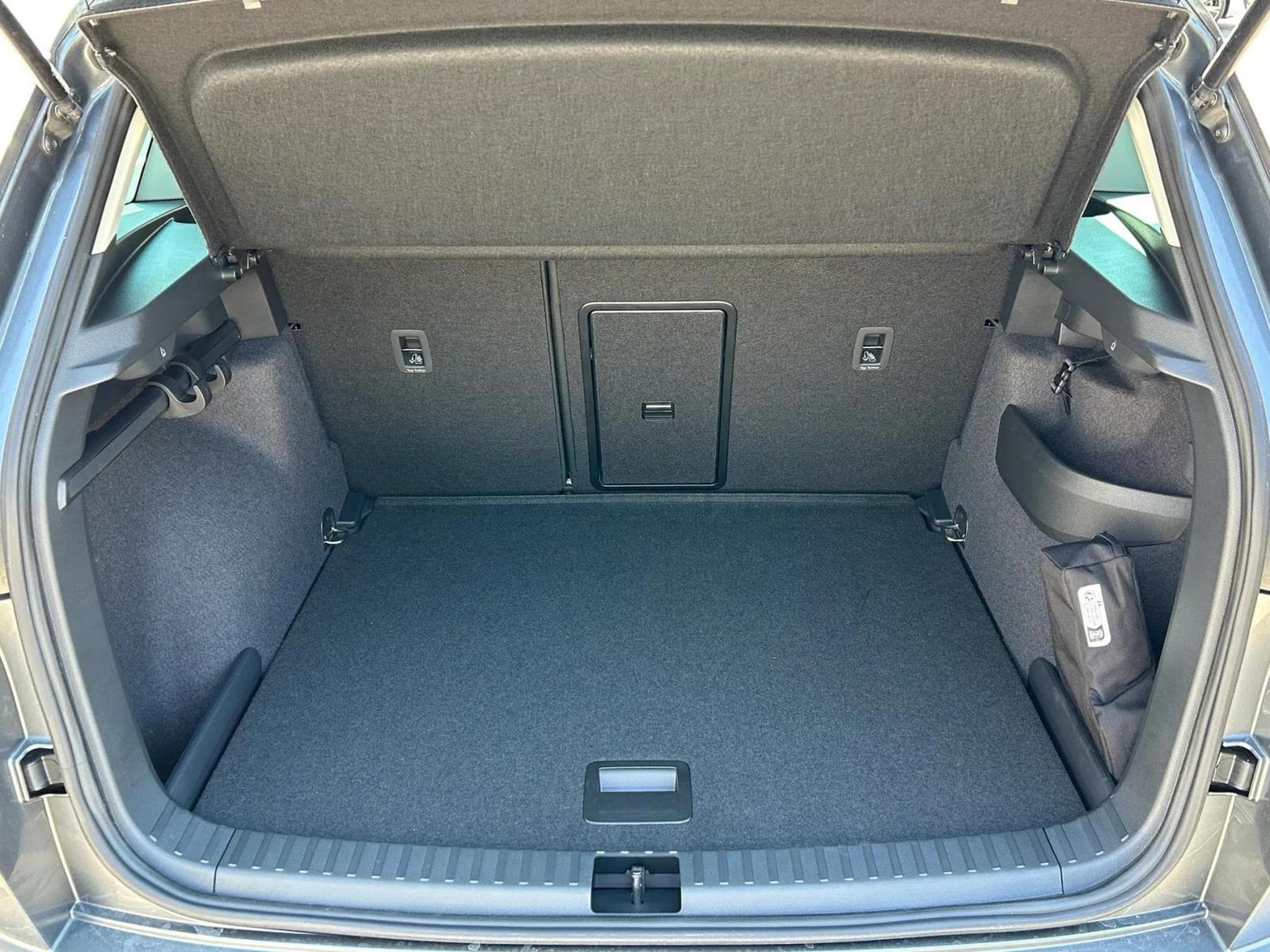 Skoda Karoq Extra (2026) - Foto 16