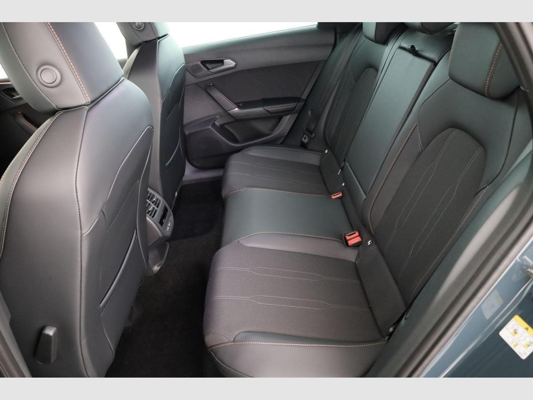 Cupra Leon 2.0 TSI 150 kW 4Drive (2026) - Foto 12