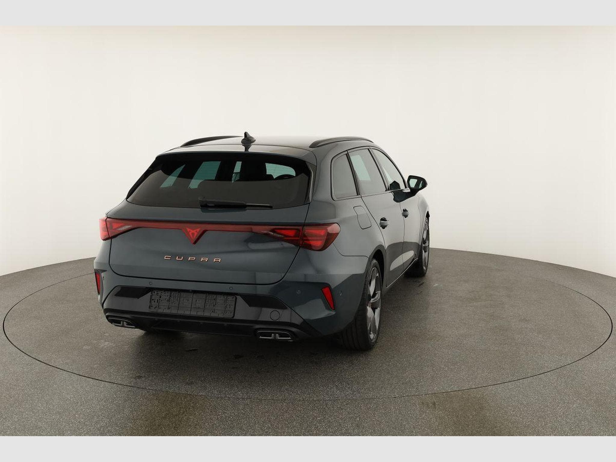 Cupra Leon 2.0 TSI 150 kW 4Drive (2026) - Foto 17