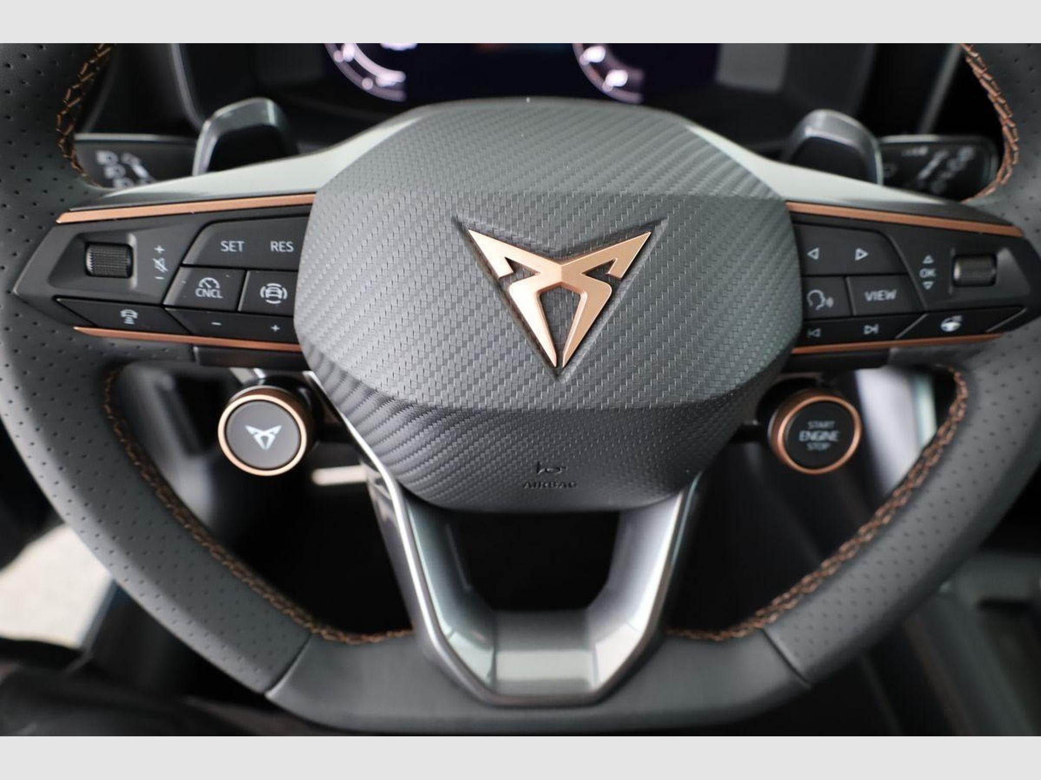 Cupra Leon 2.0 TSI 150 kW 4Drive (2026) - Foto 6