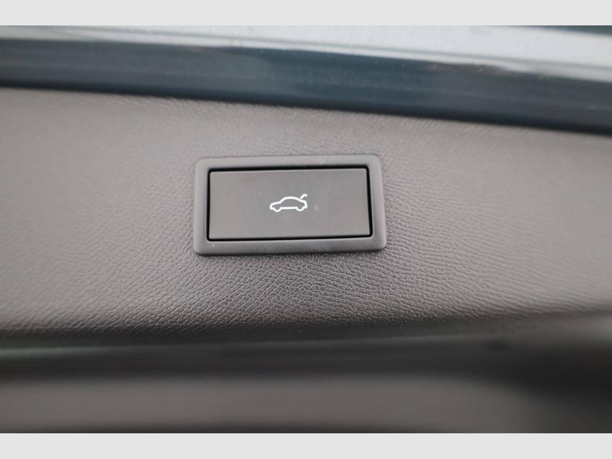 Cupra Leon 2.0 TSI 150 kW 4Drive (2026) - Photo 12