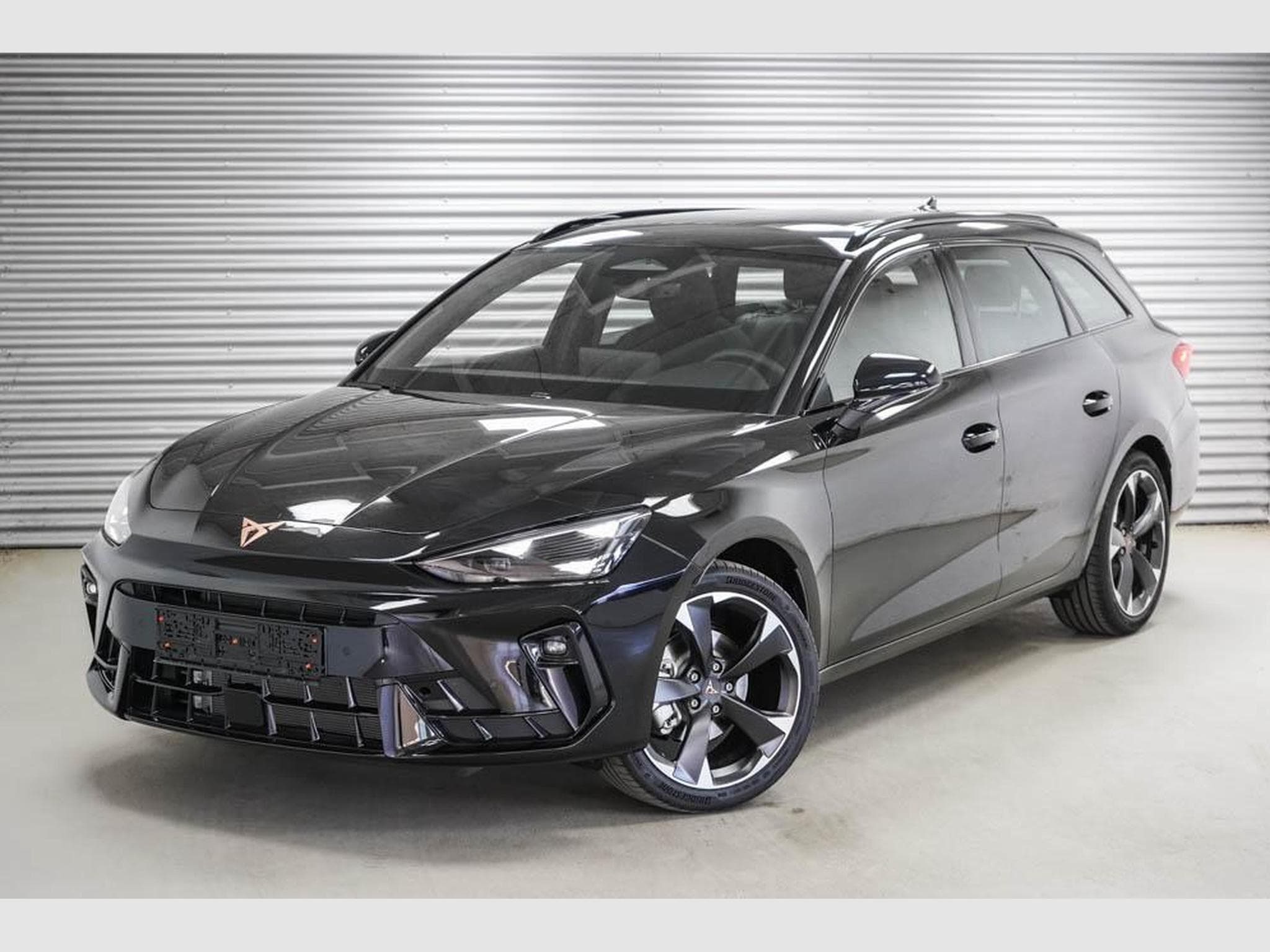 Cupra Leon ST 1,5 eTSI (2026) - Foto 1