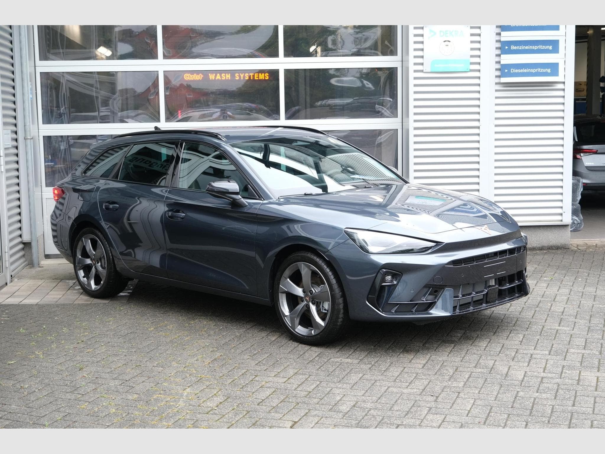 Cupra Leon SP 2.0 TSI (2026) - Foto 19