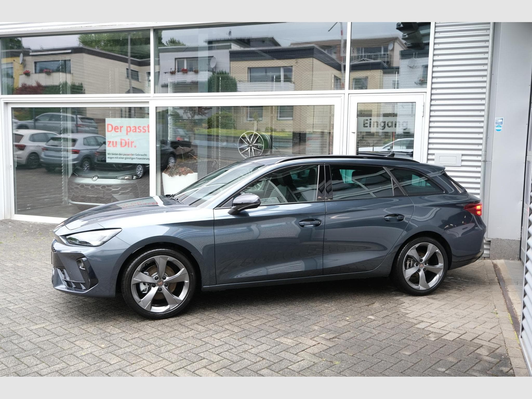 Cupra Leon SP 2.0 TSI (2026) - Foto 2