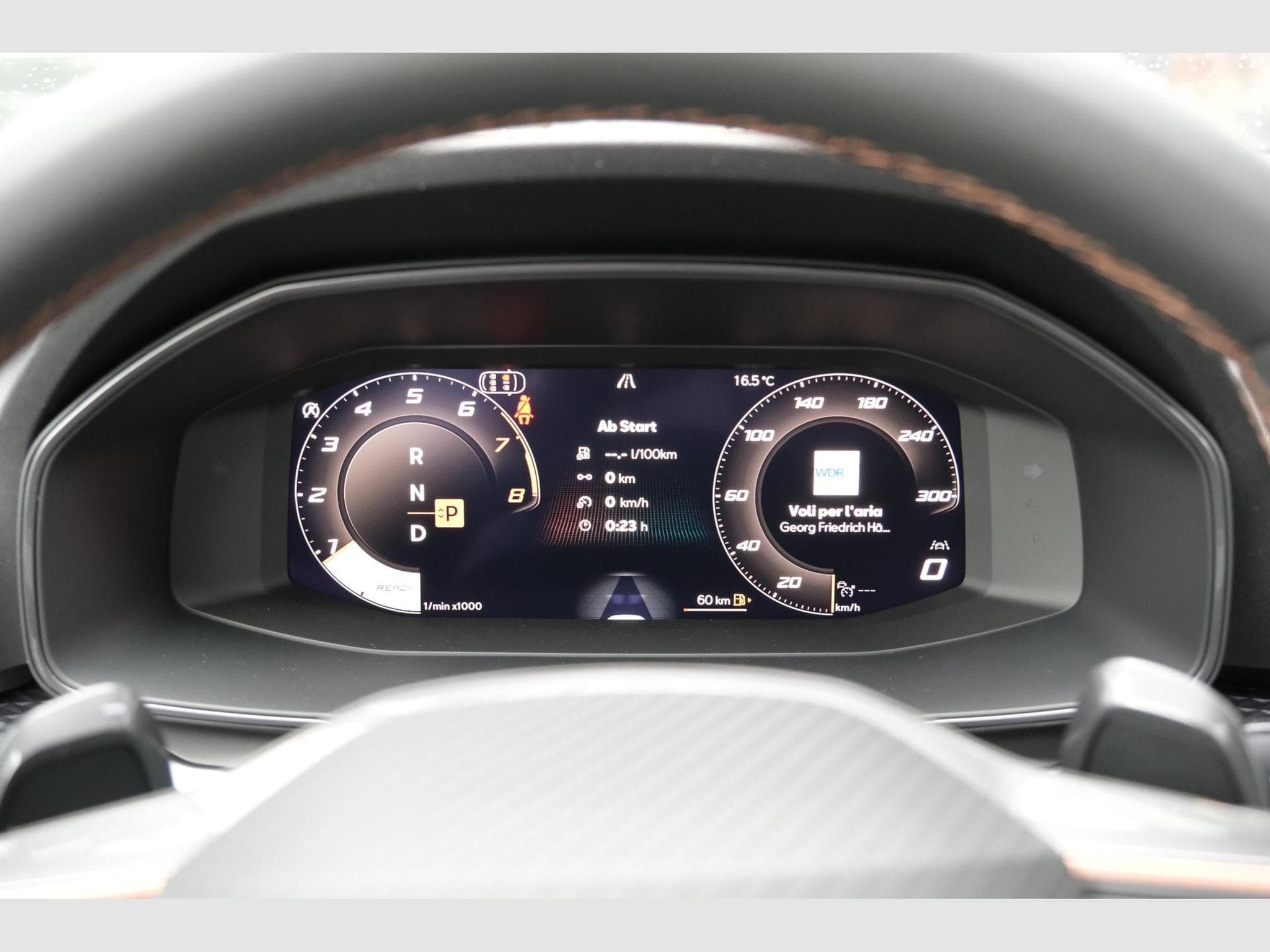 Cupra Leon SP 2.0 TSI (2026) - Photo 18