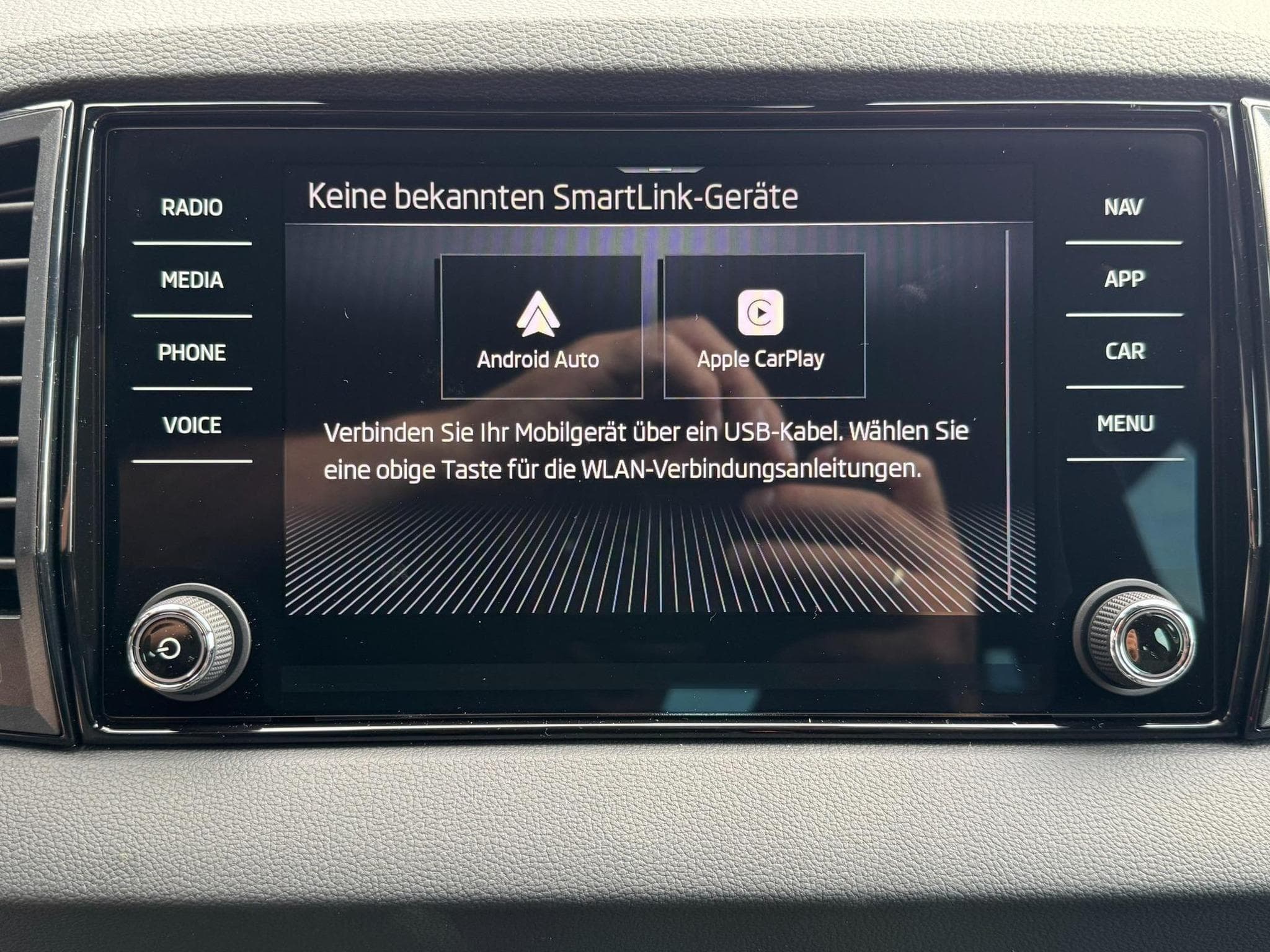Skoda Karoq Sportline (2026) - Foto 19