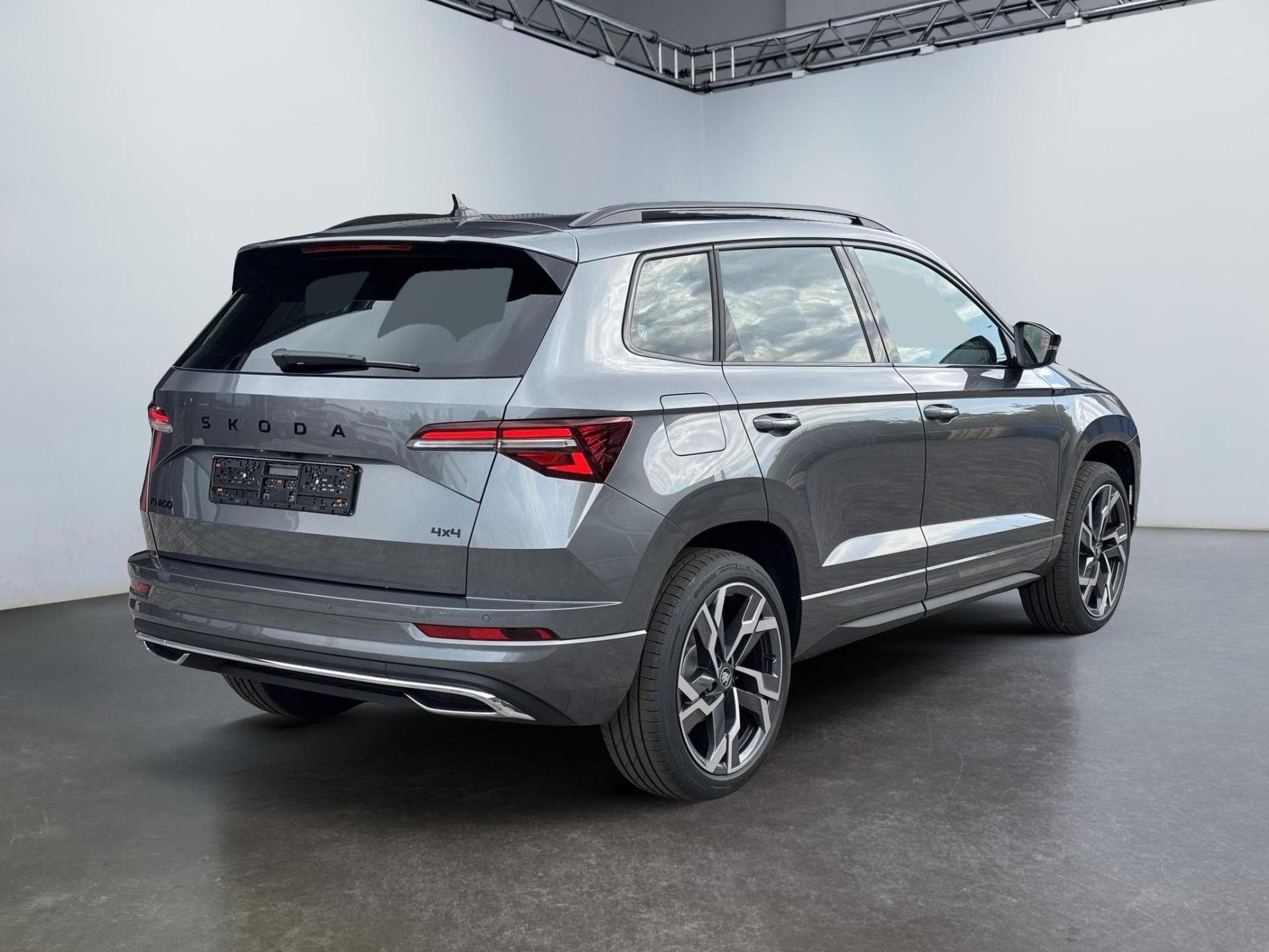 Skoda Karoq Sportline (2026) - Foto 4
