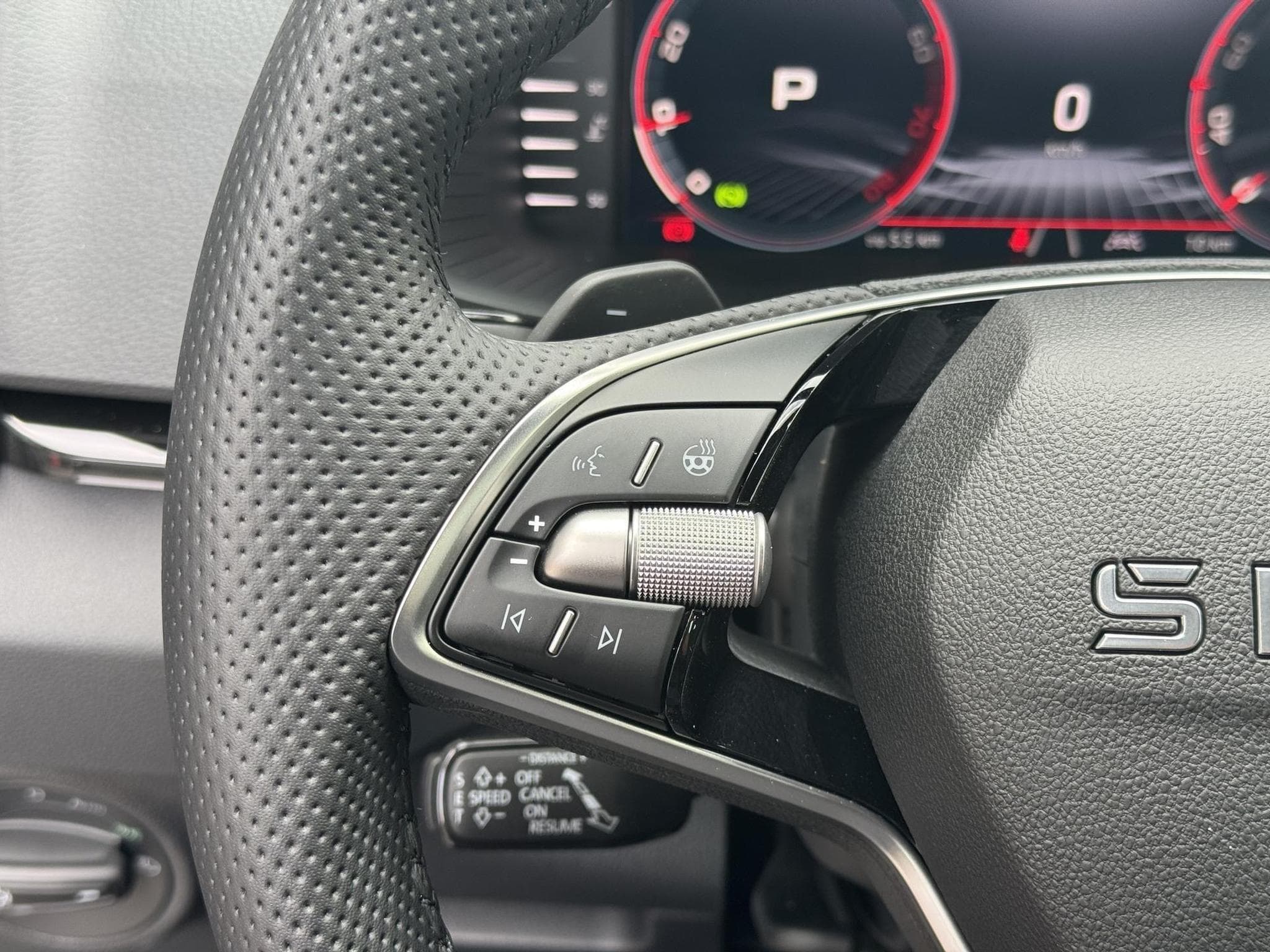 Skoda Karoq Sportline (2026) - Foto 12