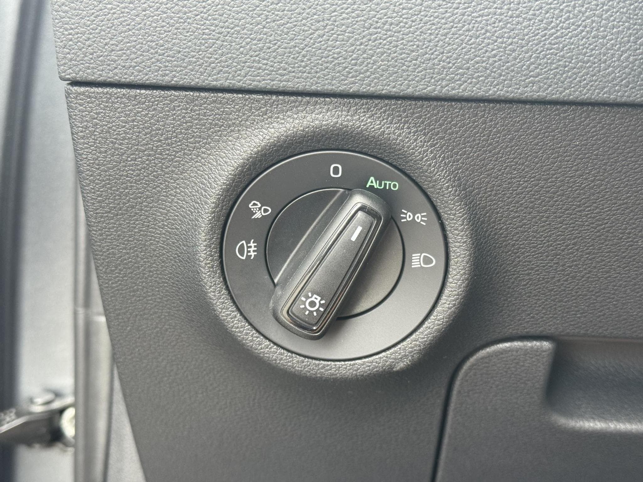 Skoda Karoq Sportline (2026) - Foto 25