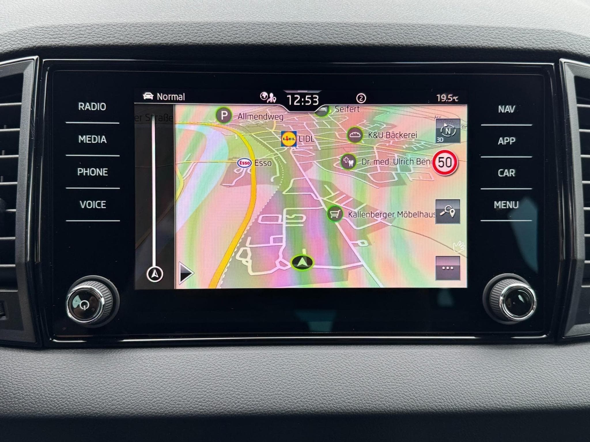 Skoda Karoq Sportline (2026) - Foto 21