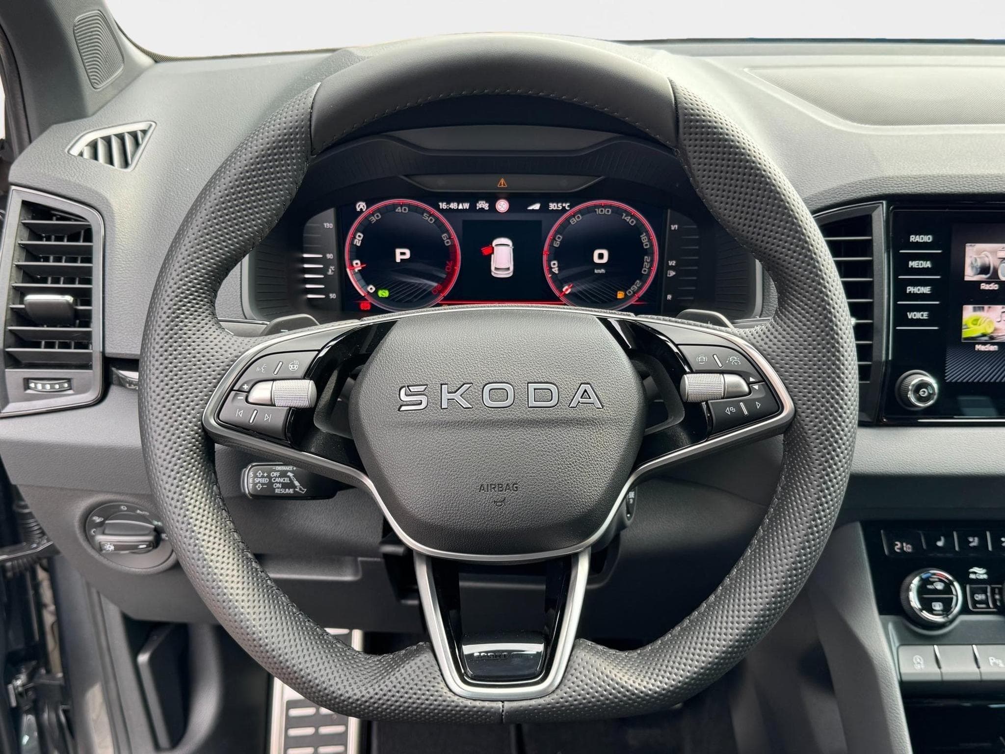 Skoda Karoq Sportline (2026) - Foto 11