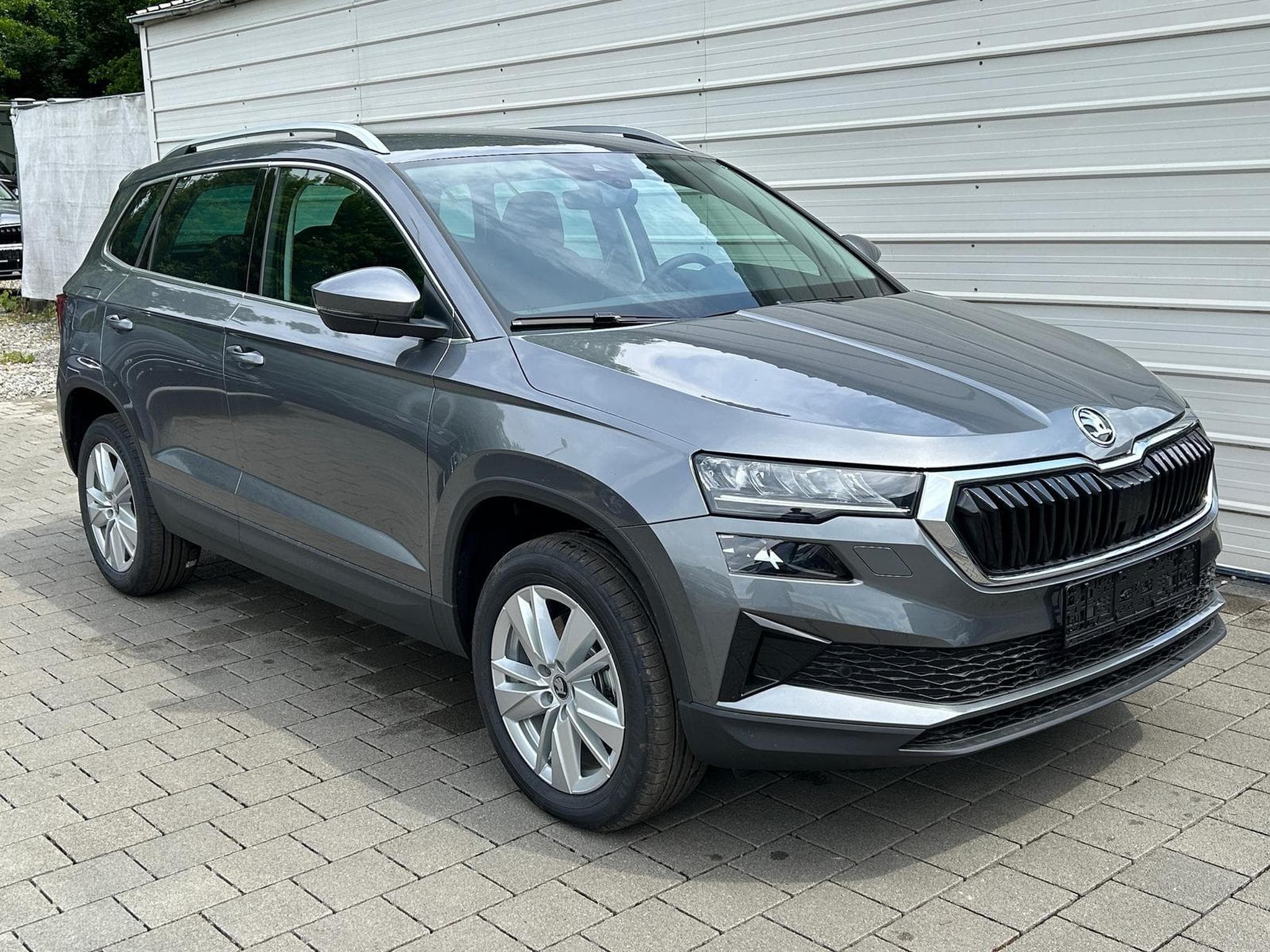 Skoda Karoq Extra (2026) - Foto 1