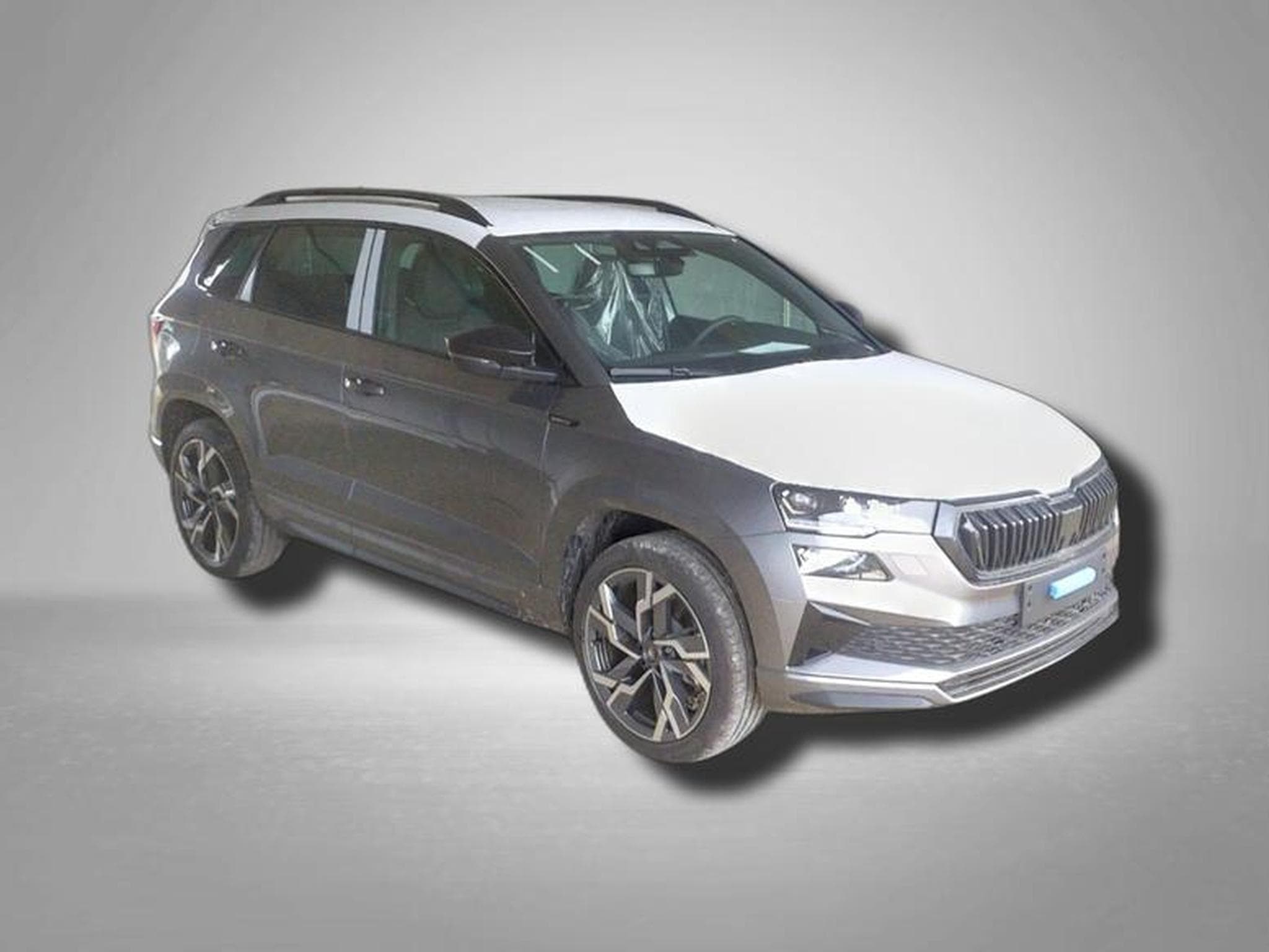 Skoda Karoq Sportline 2.0 TSI 7-Gang-DSG 4x4 (2026) - Foto 4
