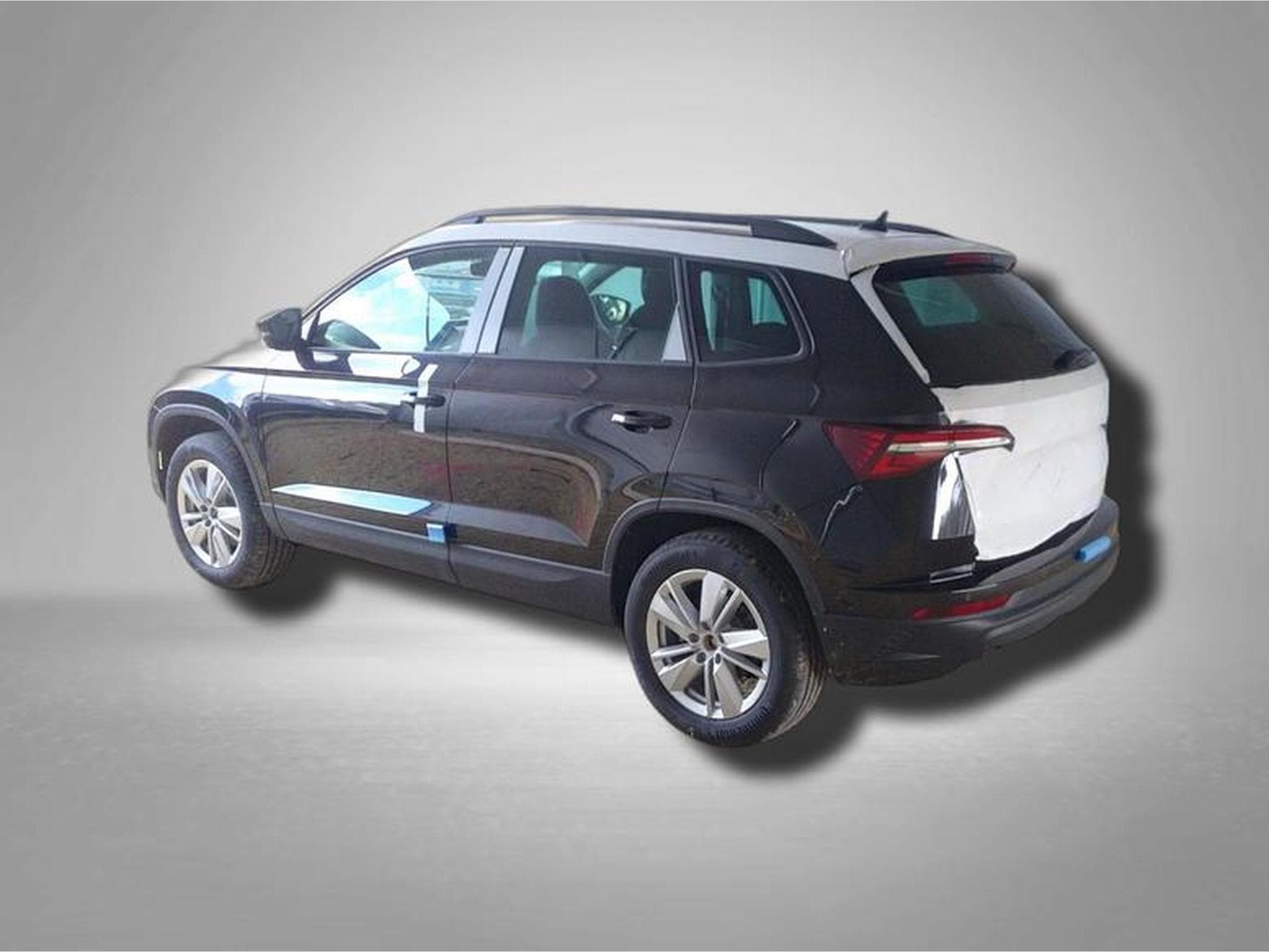Skoda Karoq Selection 2.0 TDI 7-Gang-DSG 4x4 (2026) - Foto 2