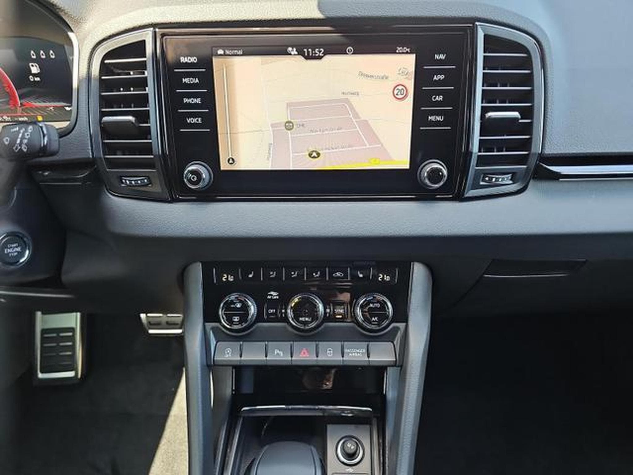 Skoda Karoq Sportline (2029) - Photo 12