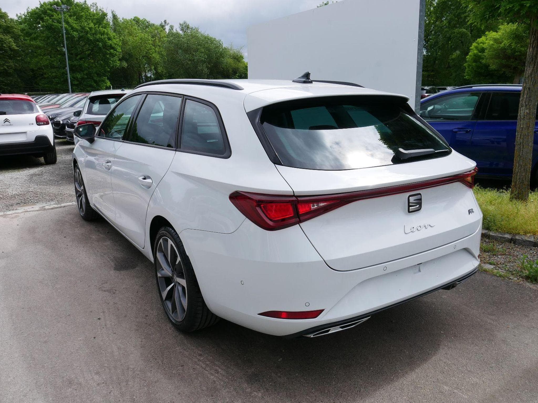 Seat Leon FR 2.0 TDI DSG (2025) - Foto 5