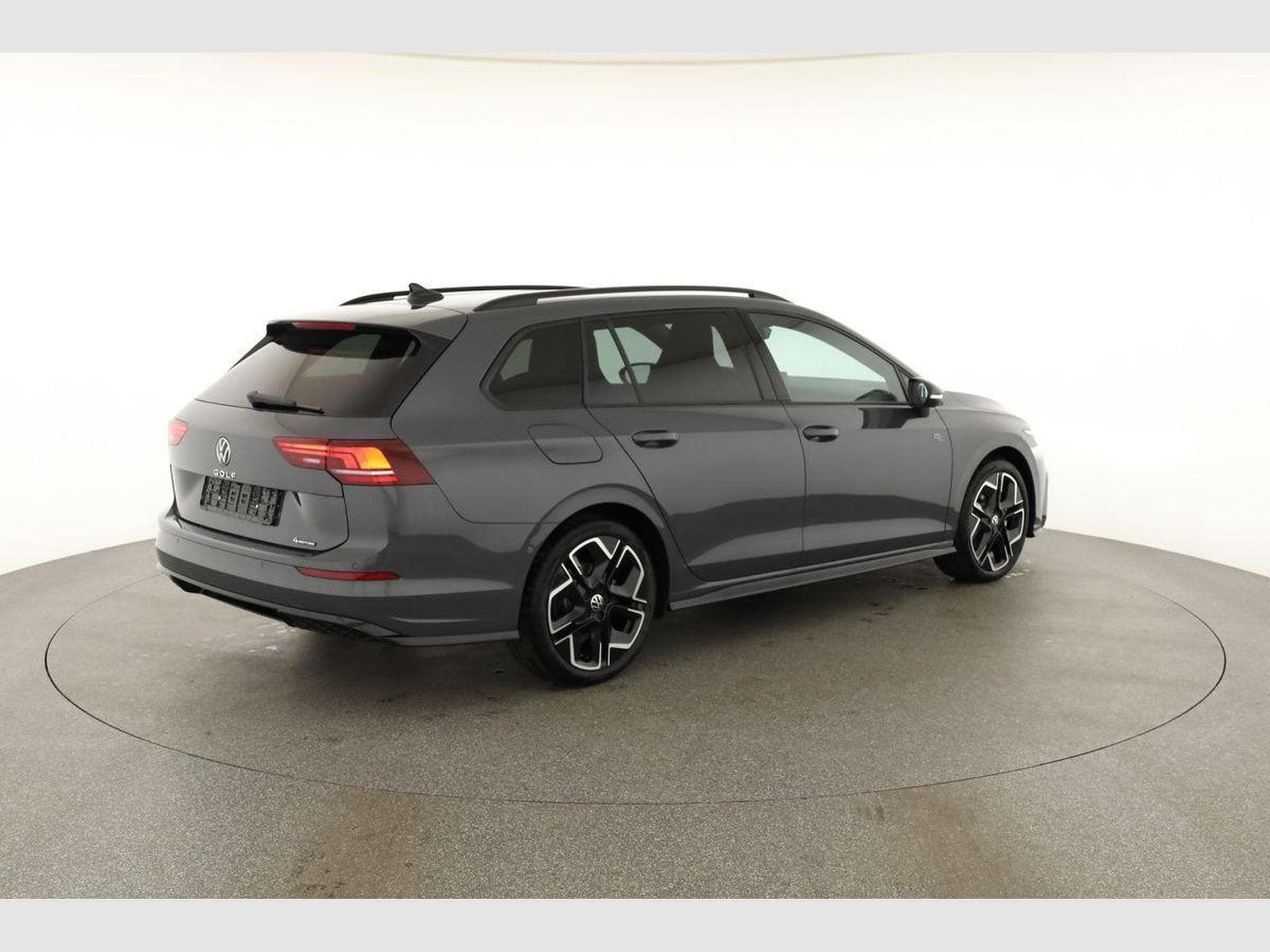 VW Golf Variant 2.0 TSI 150 kW 4Motion R-Line (2026) - Foto 19