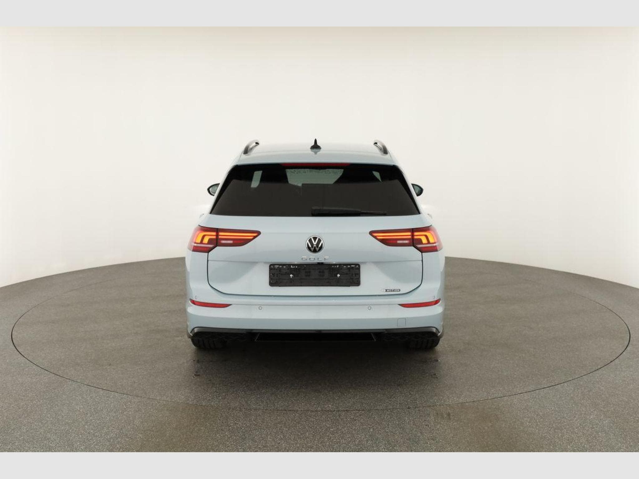 VW Golf Variant 2.0 TSI 150 kW 4Motion R-Line (2026) - Foto 16
