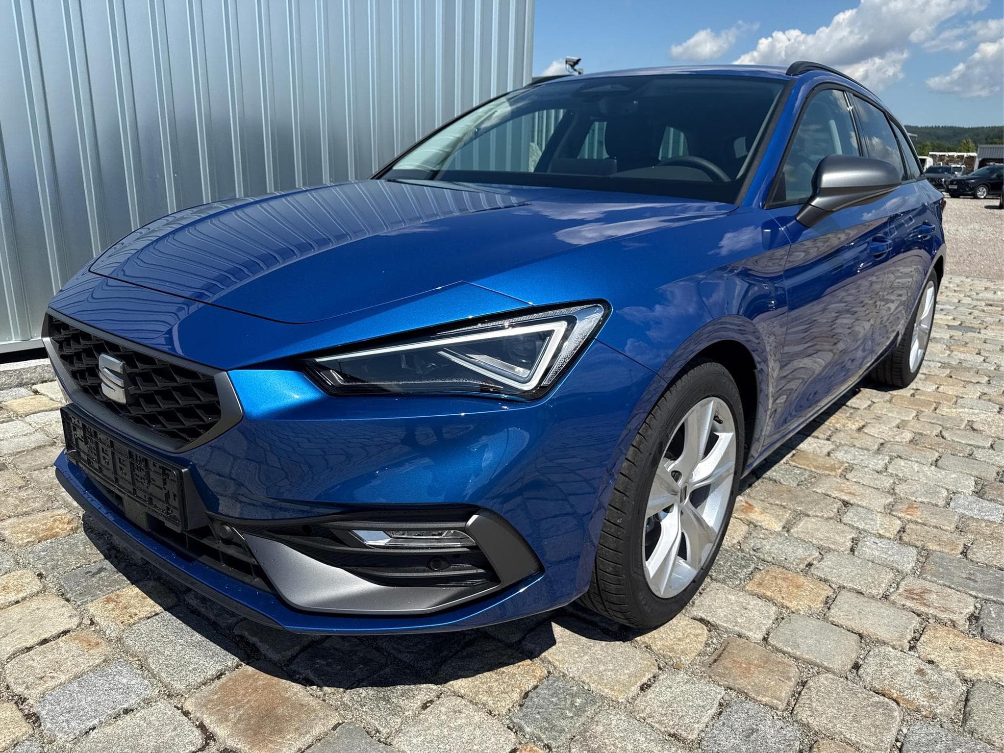 Seat Leon FR 1.5 eTSI (2026) - Photo 1
