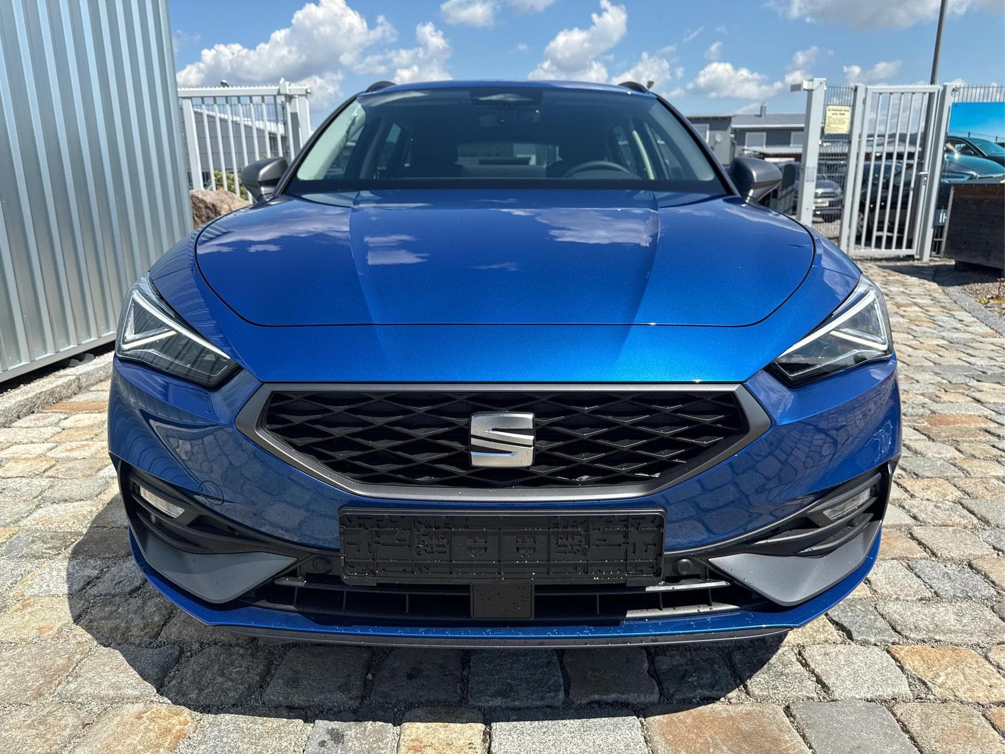 Seat Leon FR 1.5 eTSI (2026) - Photo 15
