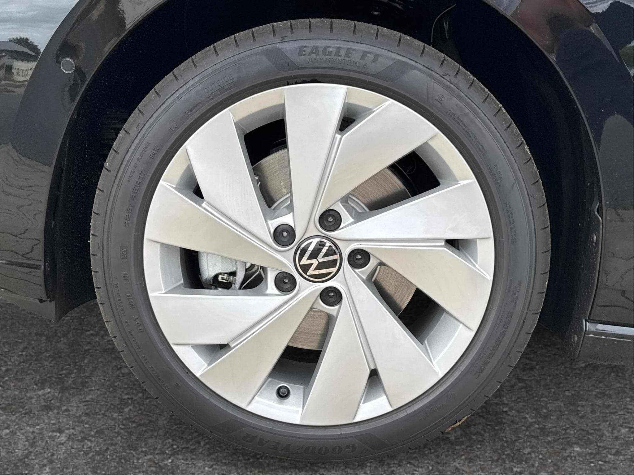 VW Golf Variant Prime (2026) - Photo 12