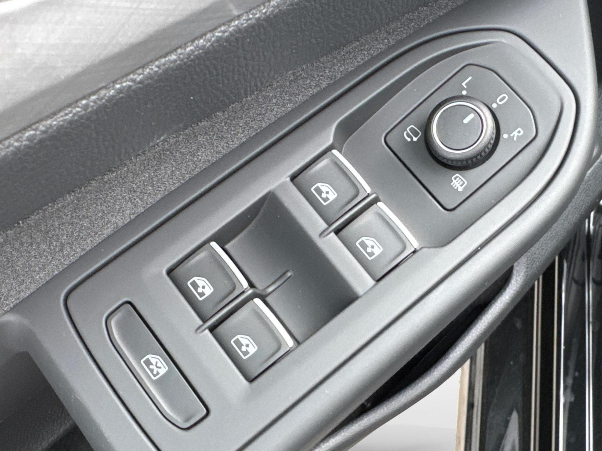 VW Golf Variant Prime (2026) - Photo 16