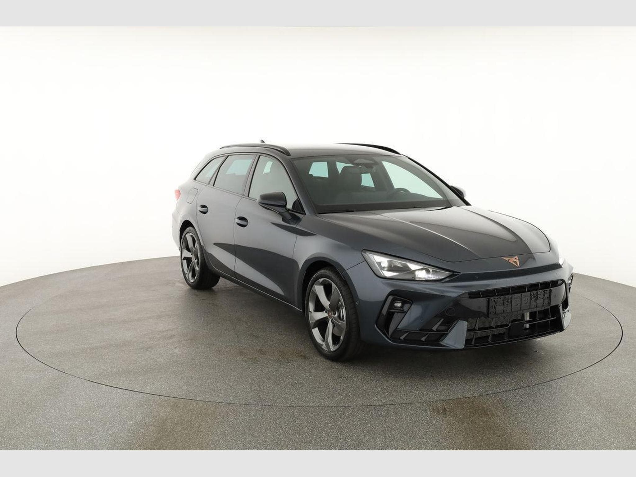 Seat Leon 2.0 TSI 150 kW 4Drive (2026) - Photo 24