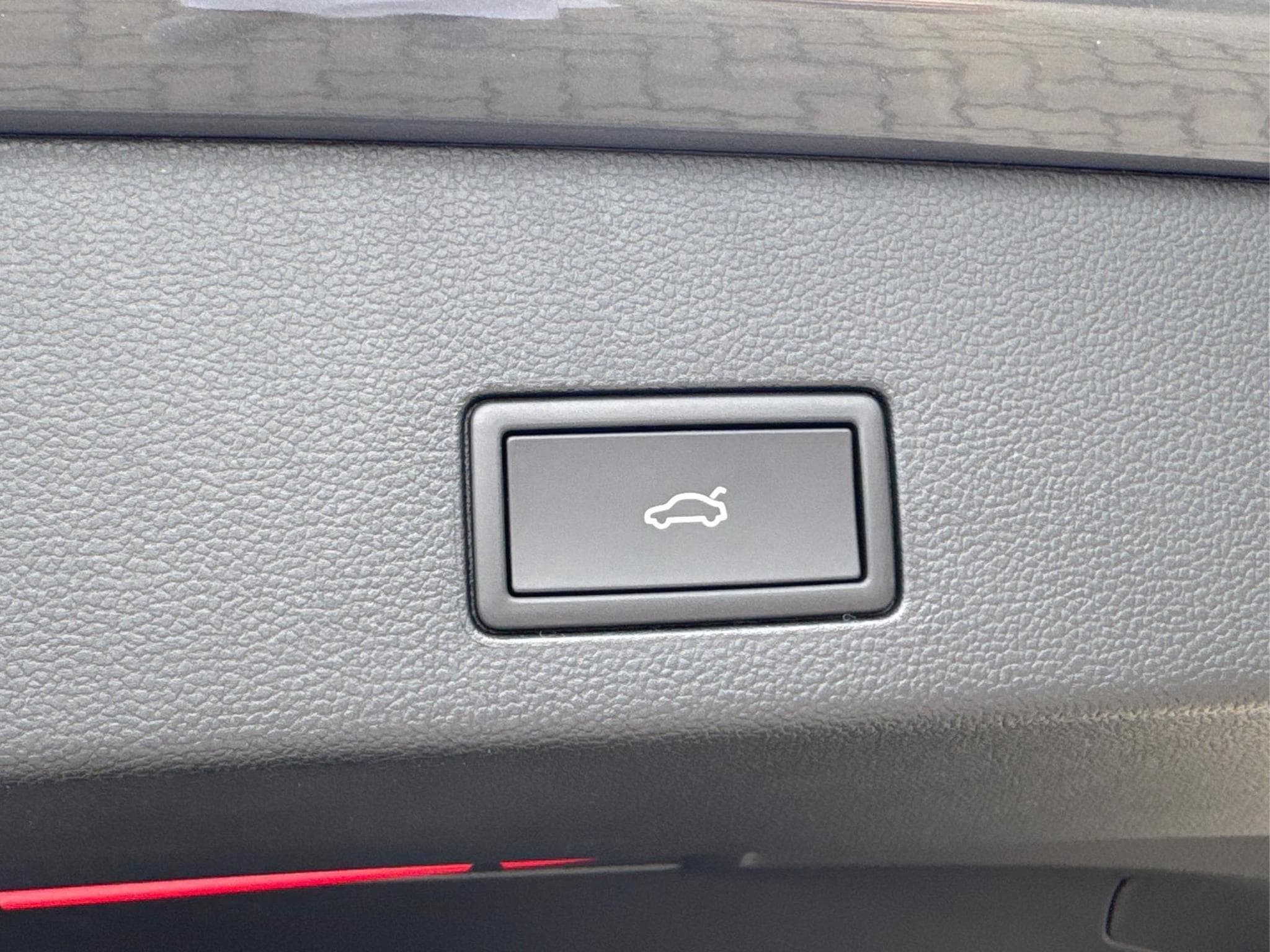 VW Golf Variant Prime (2026) - Photo 16