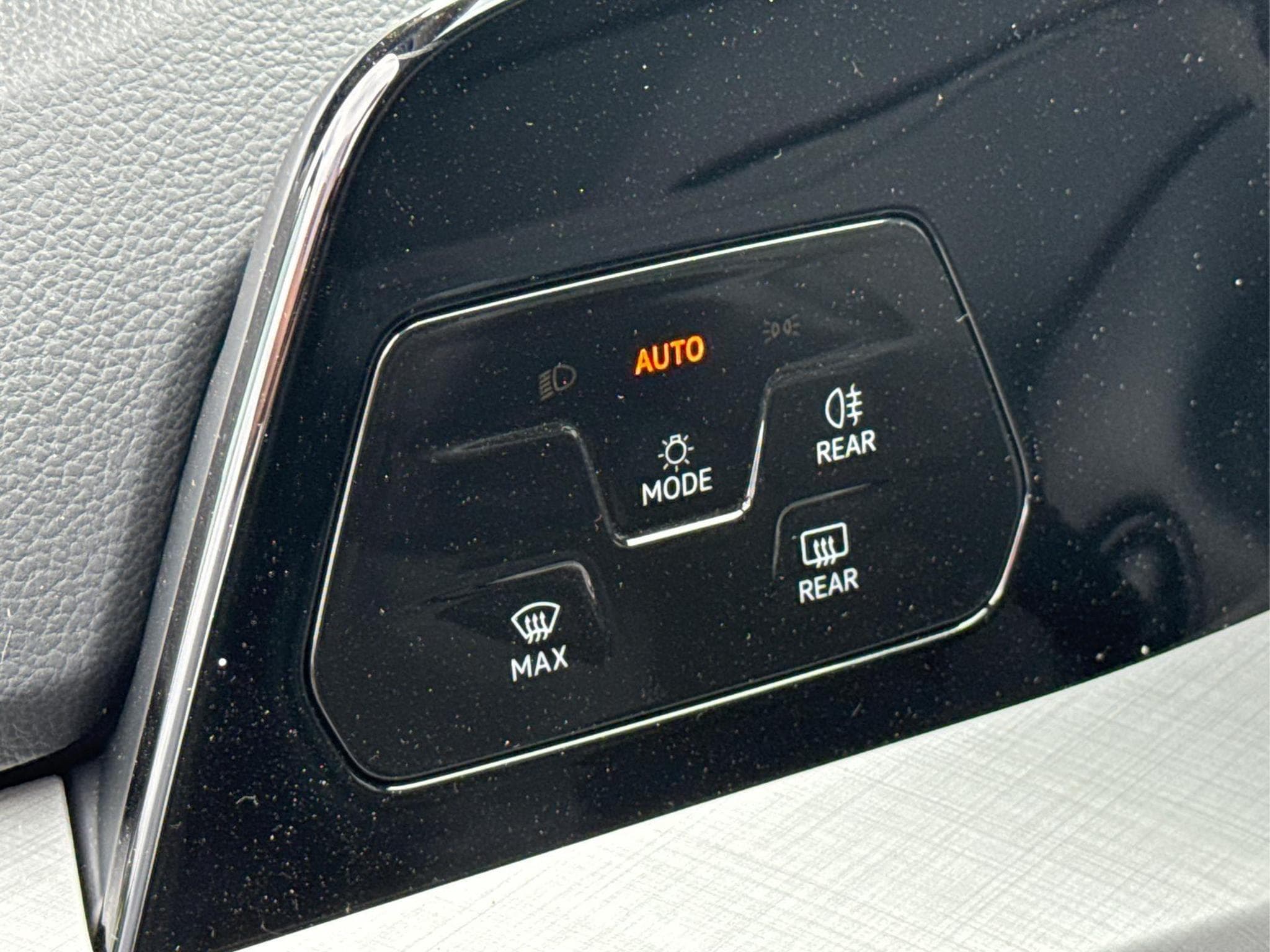 VW Golf Variant Prime (2026) - Photo 23