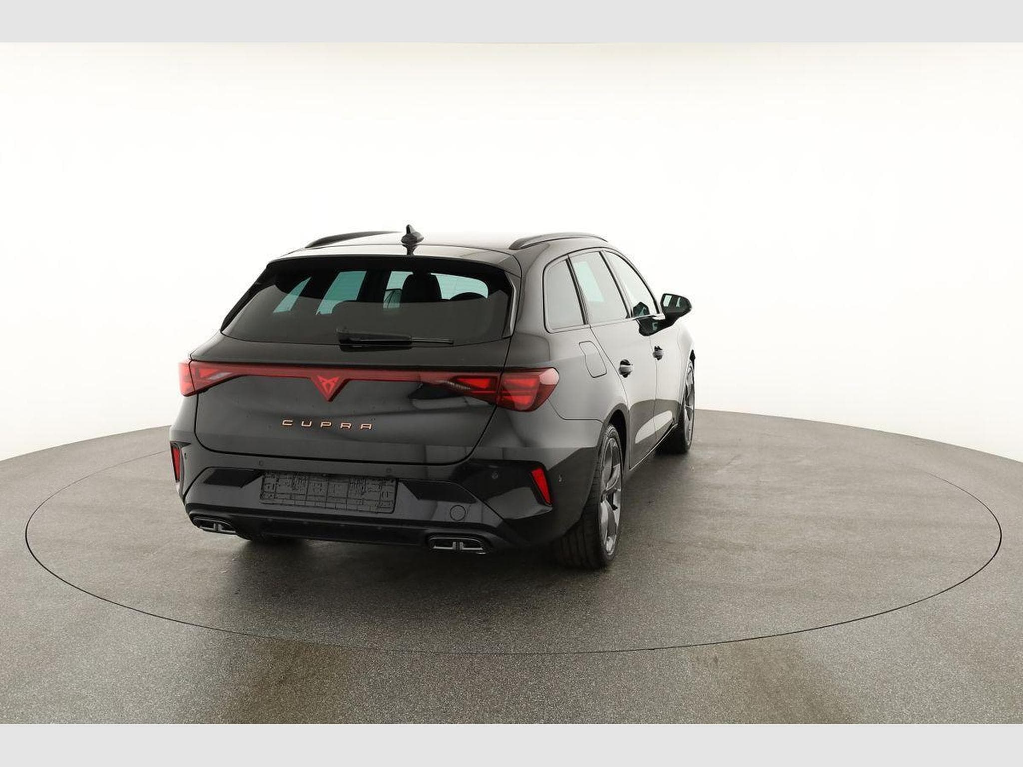 Seat Leon 2.0 TSI 150 kW 4Drive (2026) - Photo 15