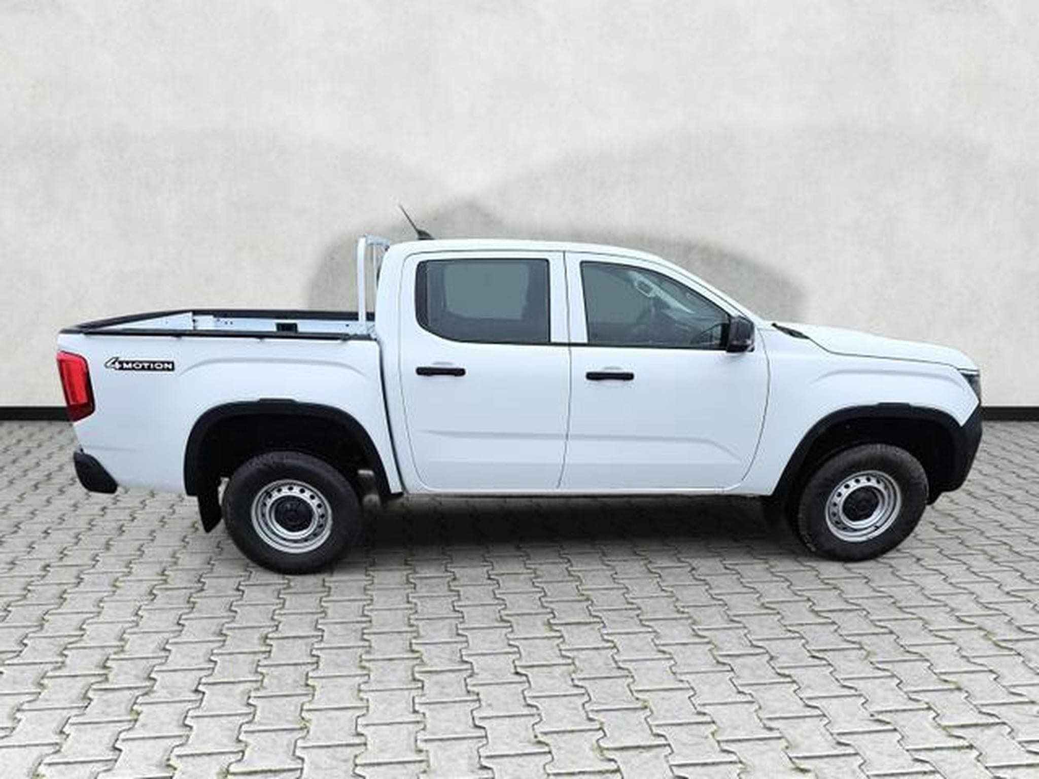 VW Amarok 2.0 TDI 4MOTION (2026) - Photo 8