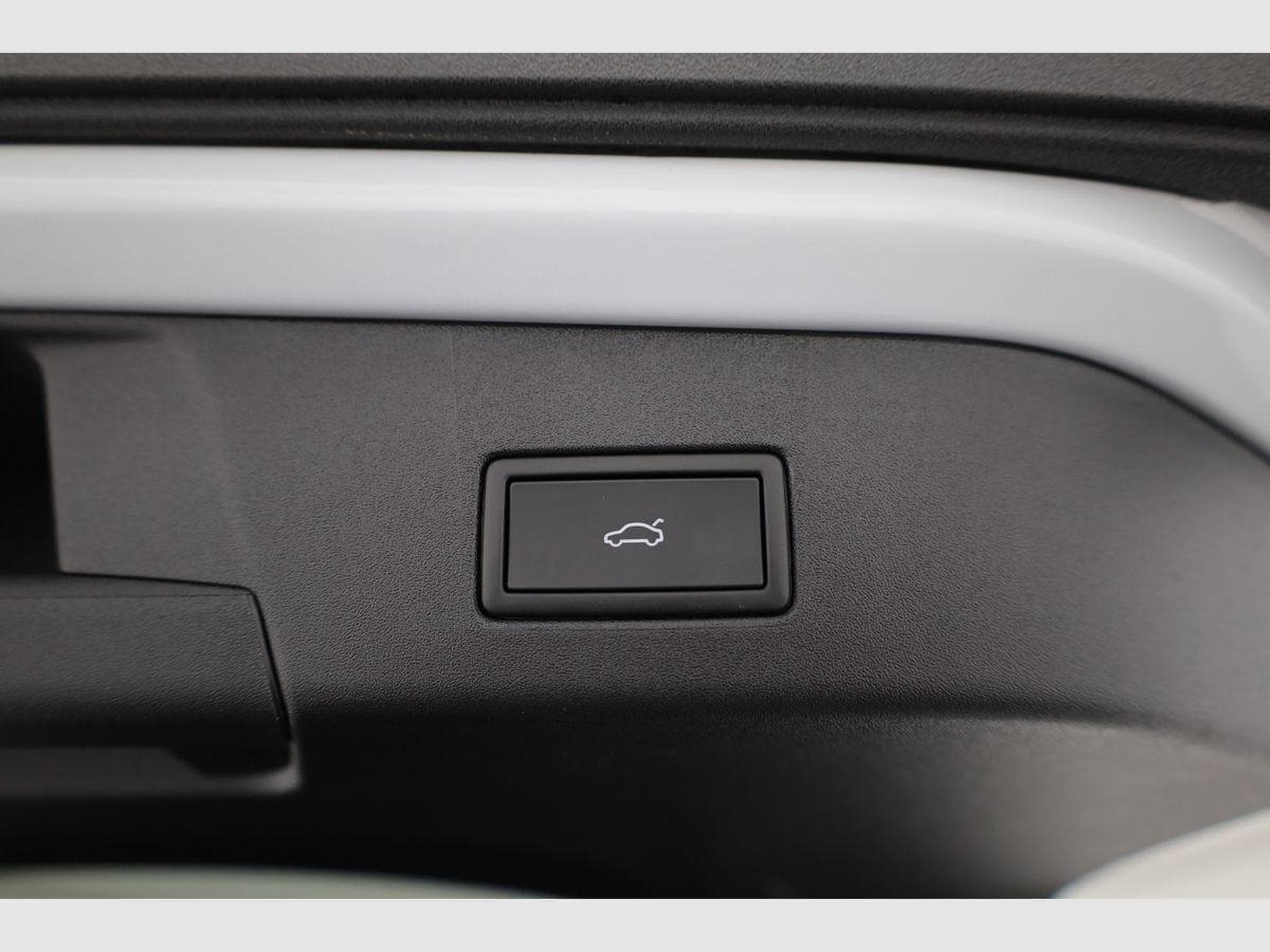 VW ID.4 Pure Performance 125 kW mit Infotainment-Paket (2026) - Foto 13