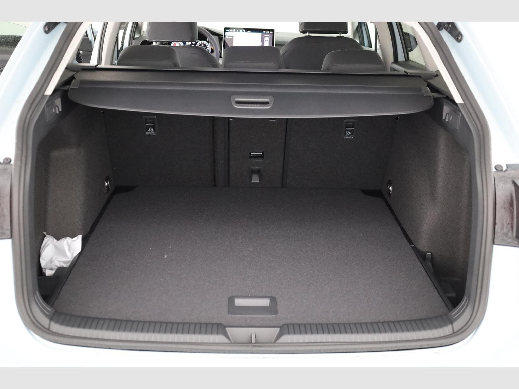 VW Golf Variant 1.5 TSI 110 kW (2026) - Photo 11